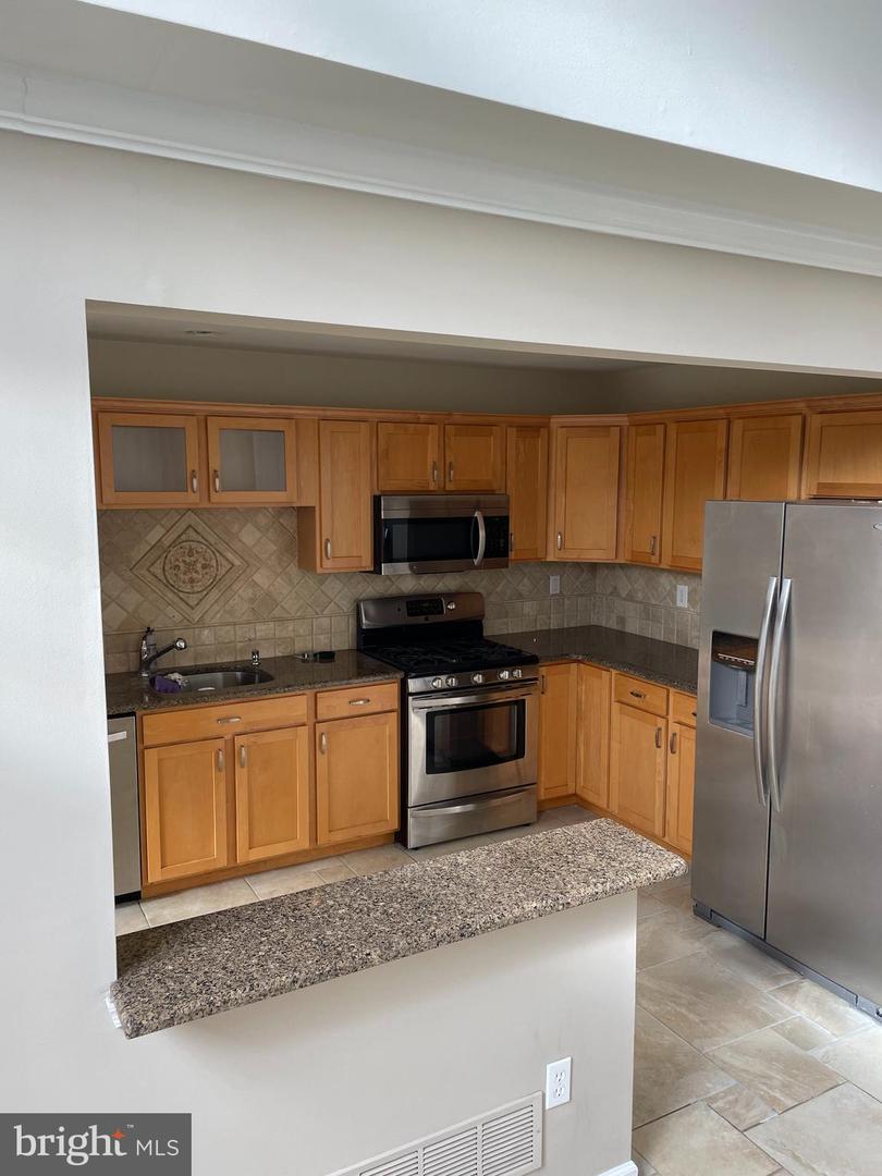 839 Rosehill Dr