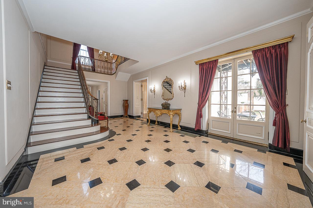 1429 Ashbourne Rd