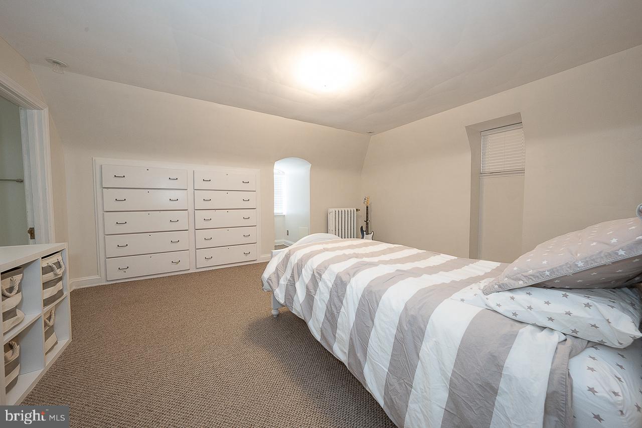 1429 Ashbourne Rd