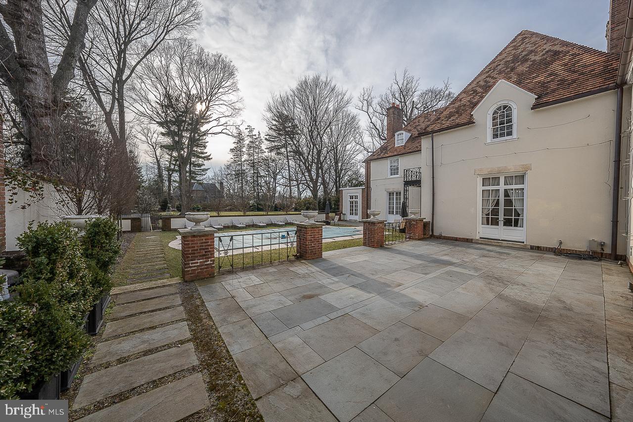 1429 Ashbourne Rd