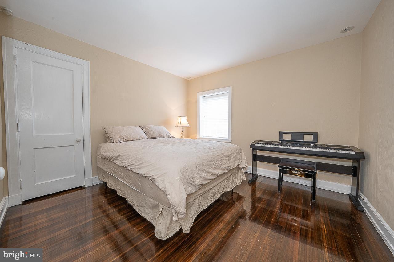 1429 Ashbourne Rd