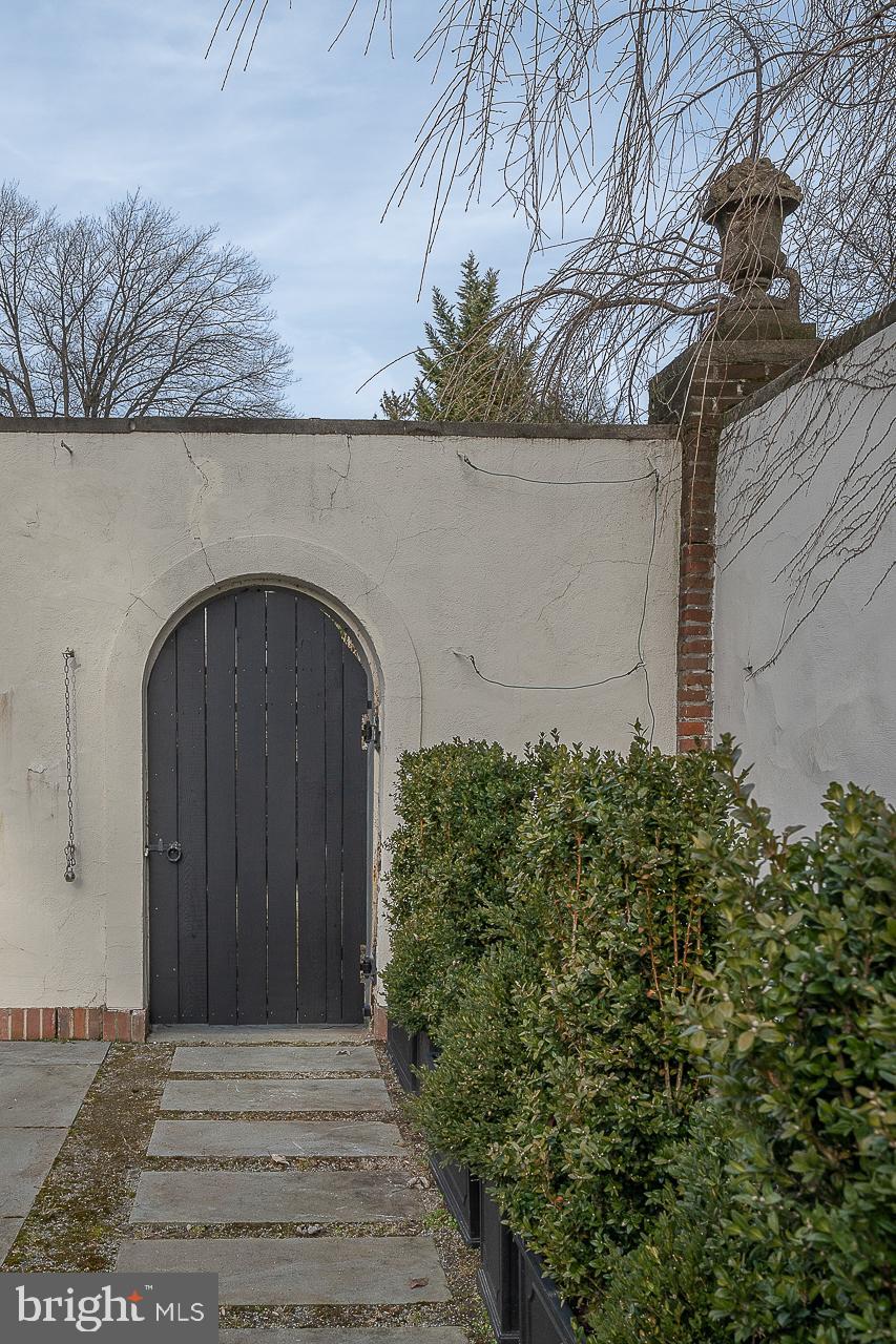 1429 Ashbourne Rd