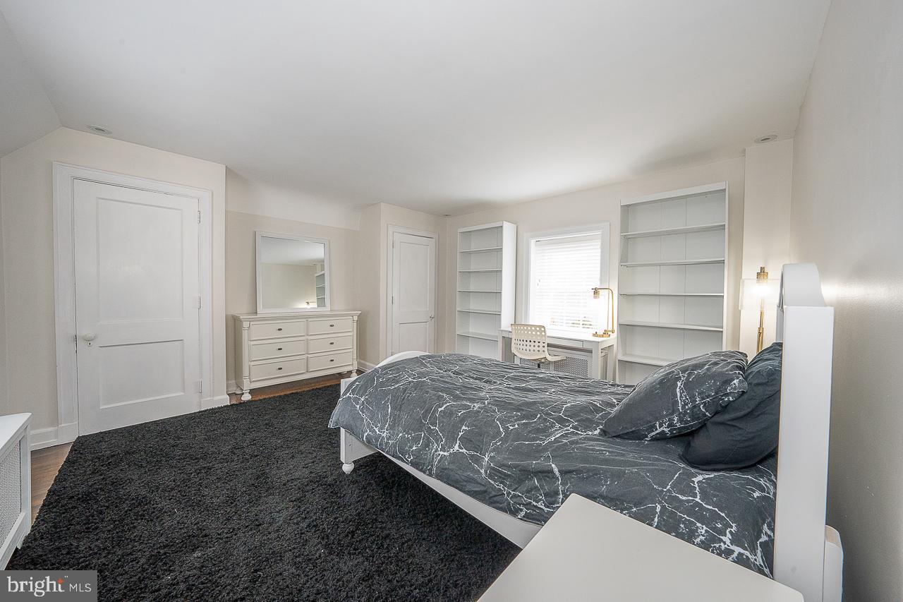 1429 Ashbourne Rd