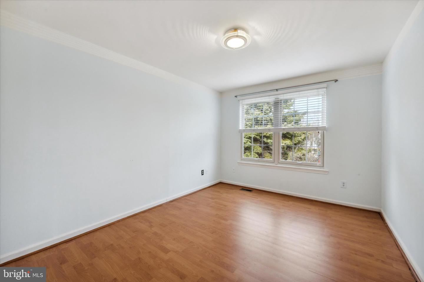 110 Gleneagles Dr