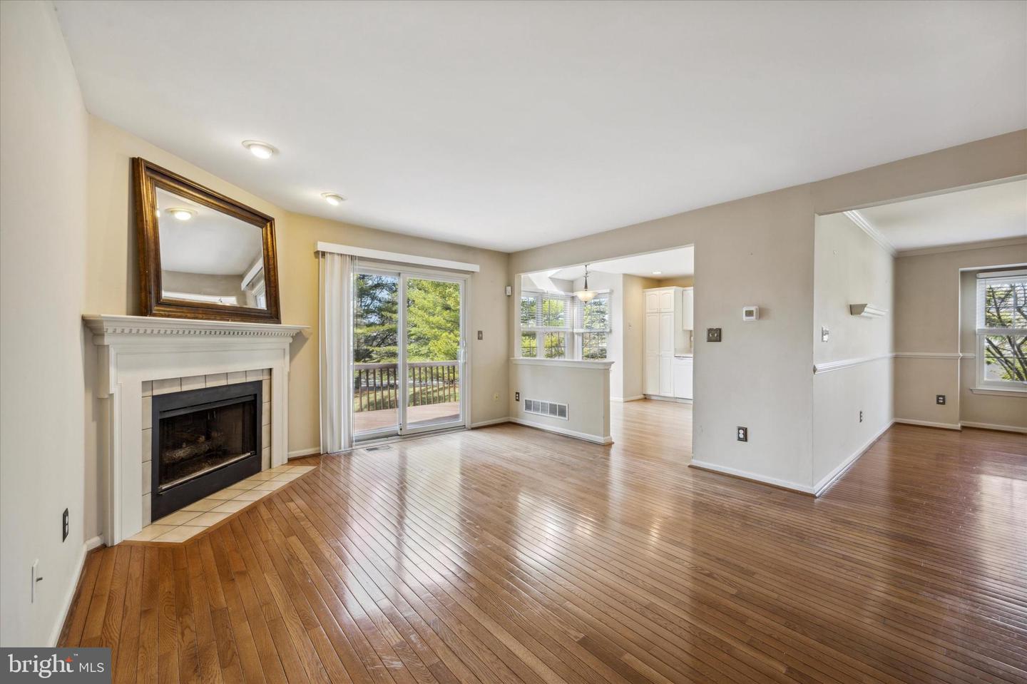 110 Gleneagles Dr