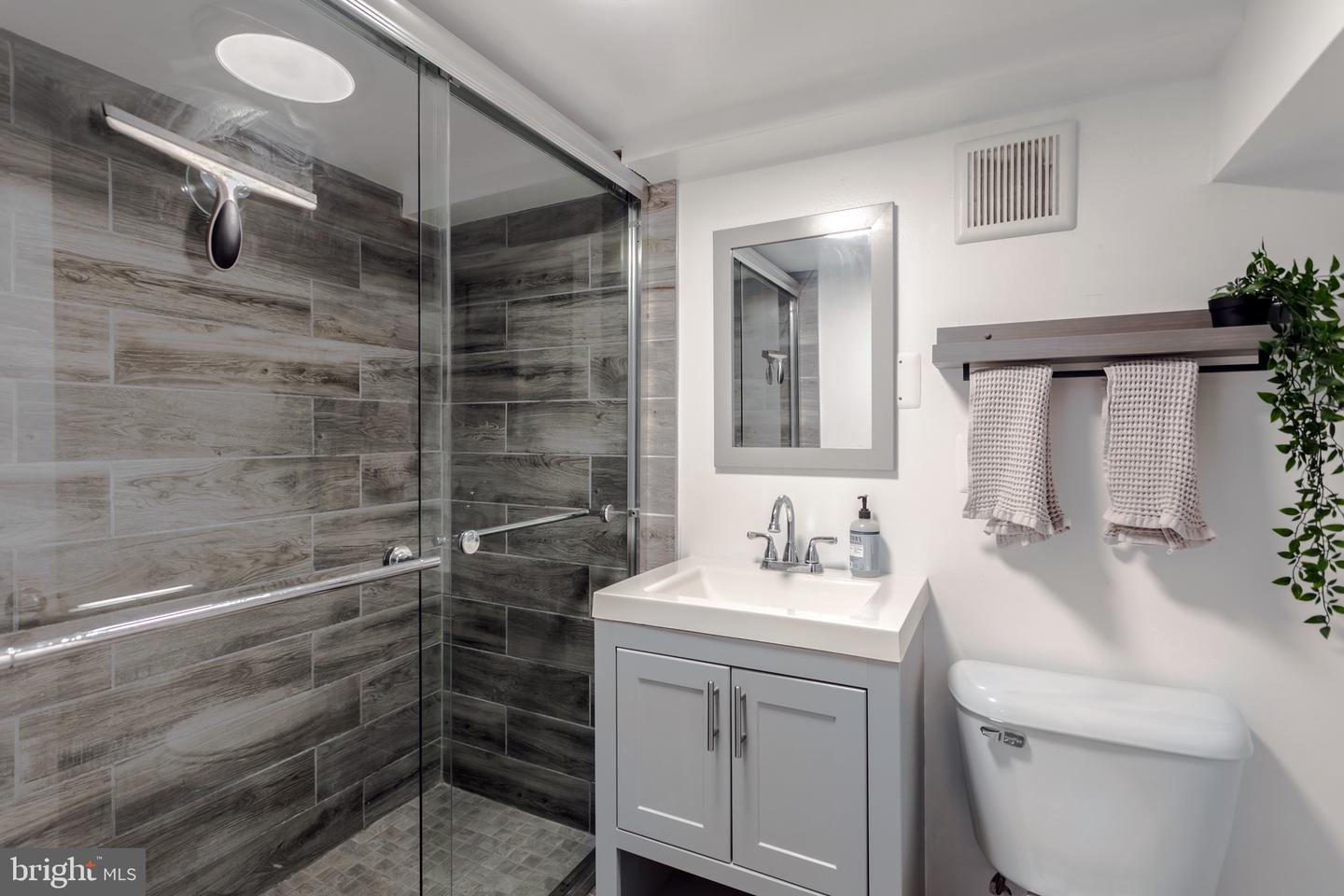 247 Limekiln Pike