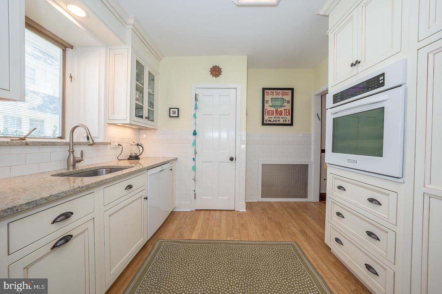 3 W Newfield Way