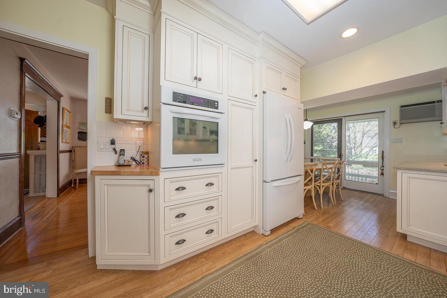 3 W Newfield Way