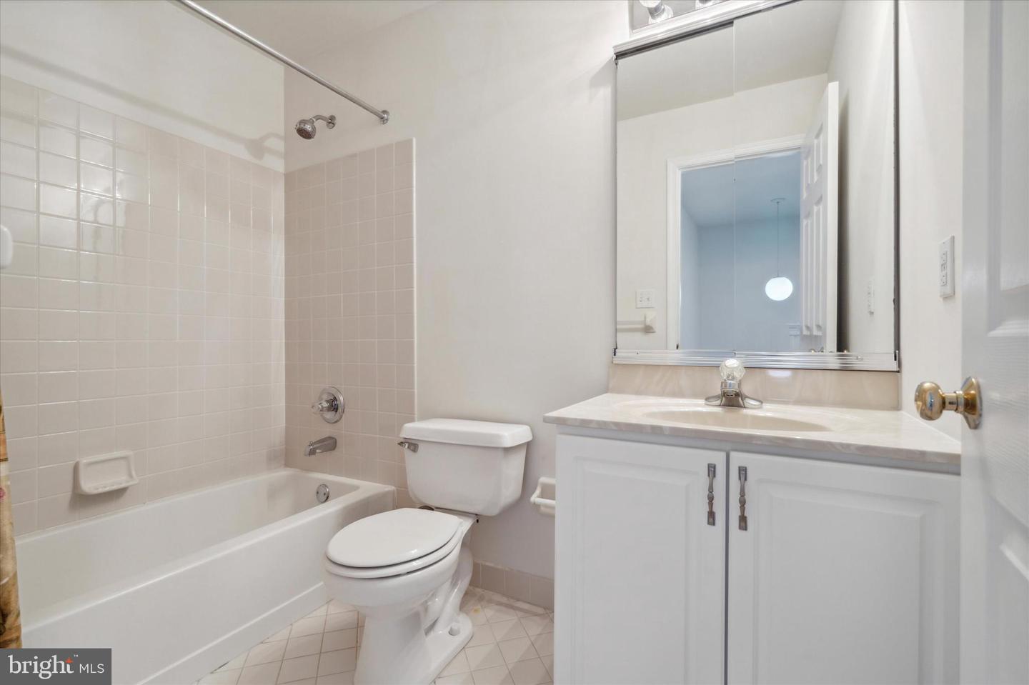 191 Gleneagles Ct
