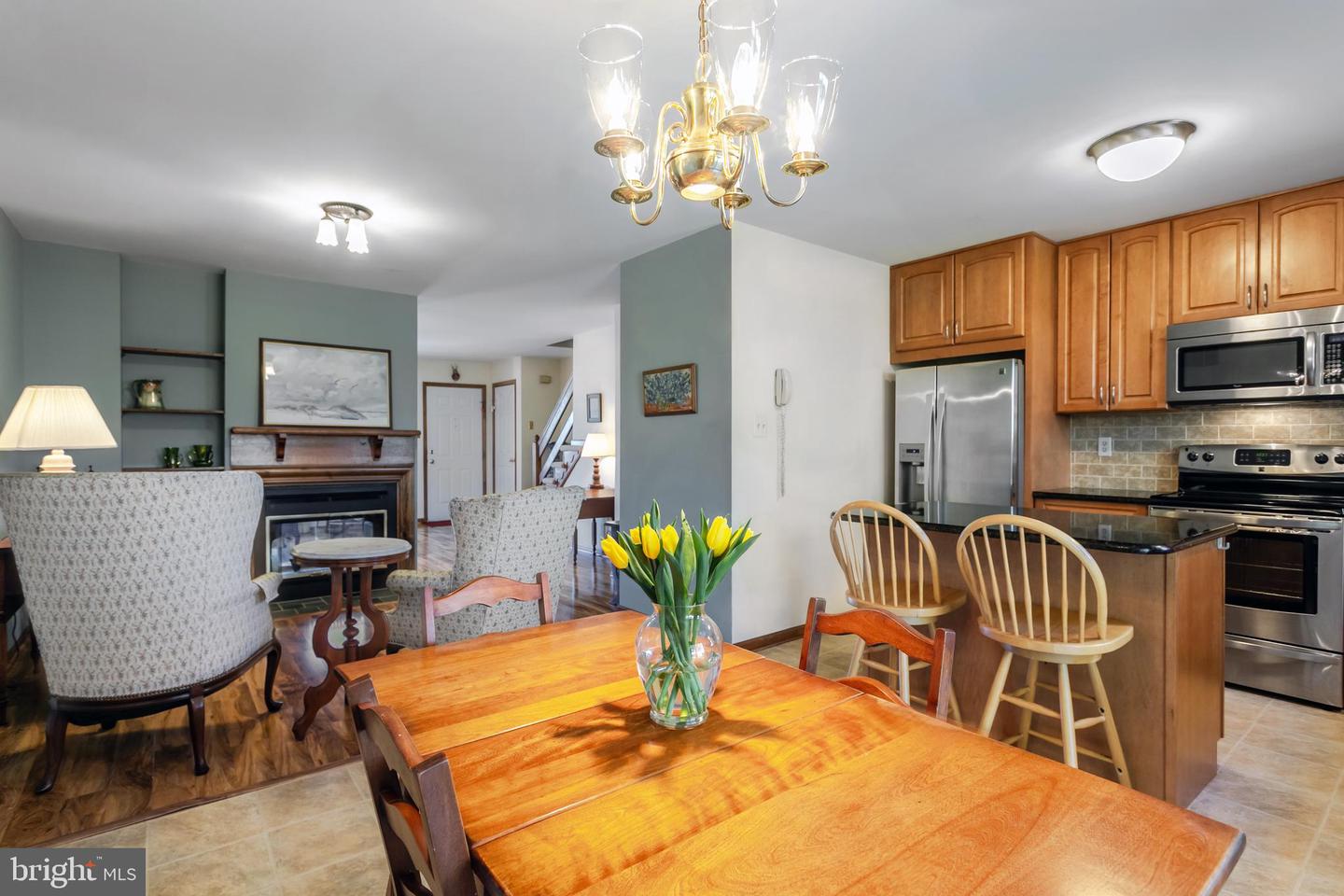544 Hancock Ct