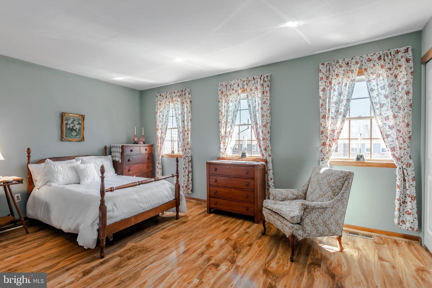 544 Hancock Ct