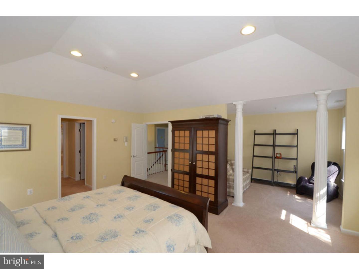 1101 Riverview Ln