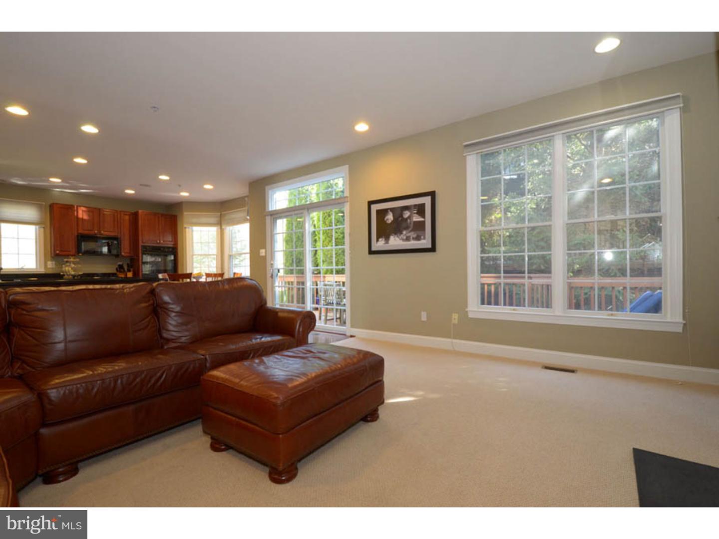 1101 Riverview Ln