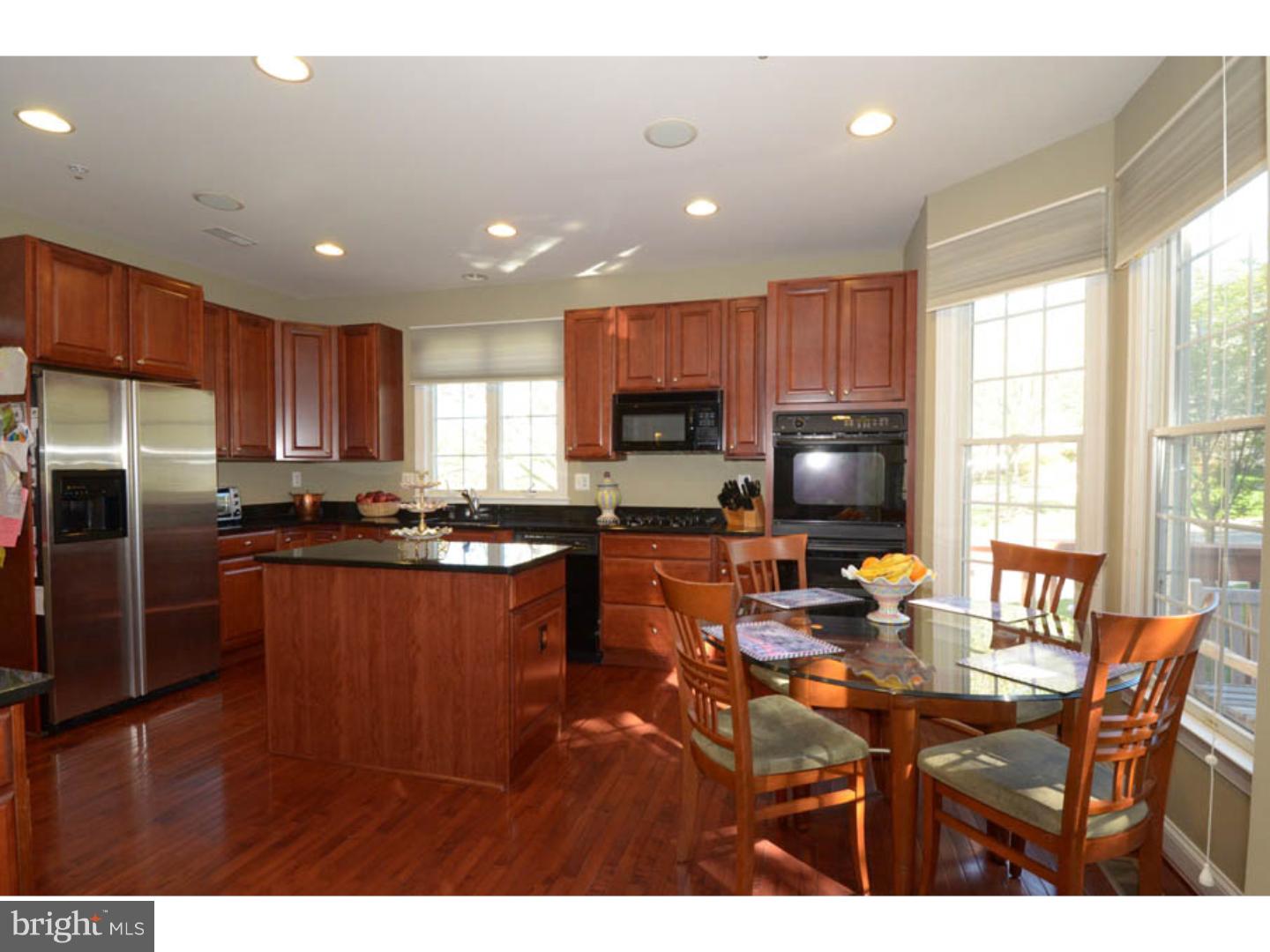1101 Riverview Ln