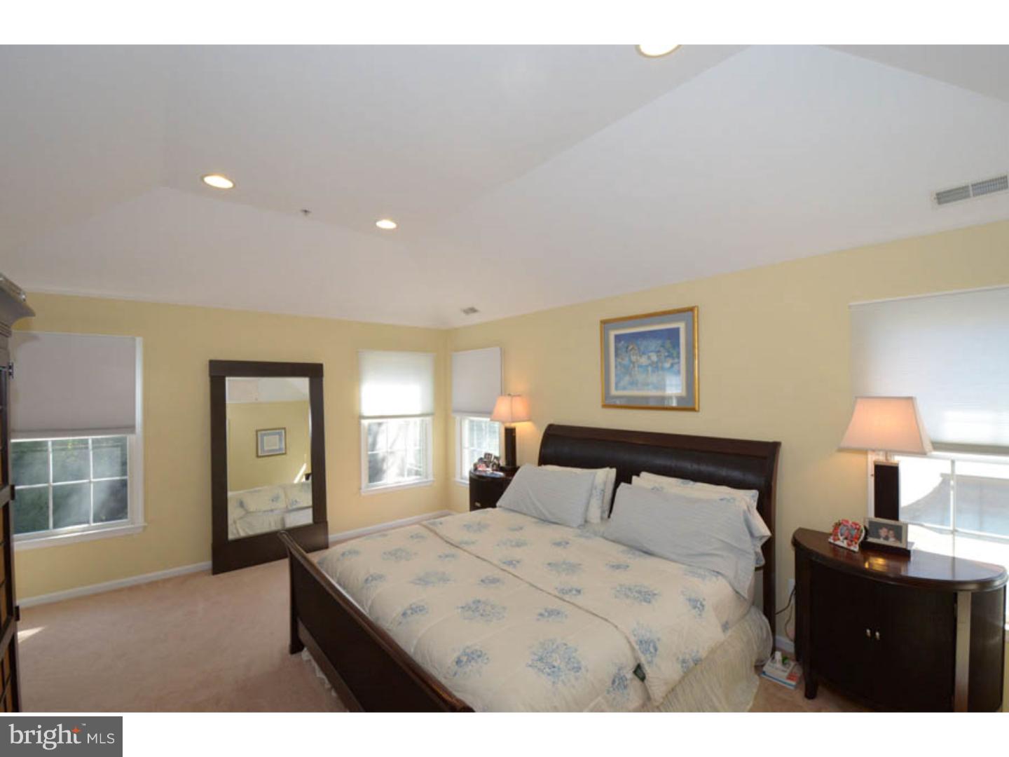 1101 Riverview Ln
