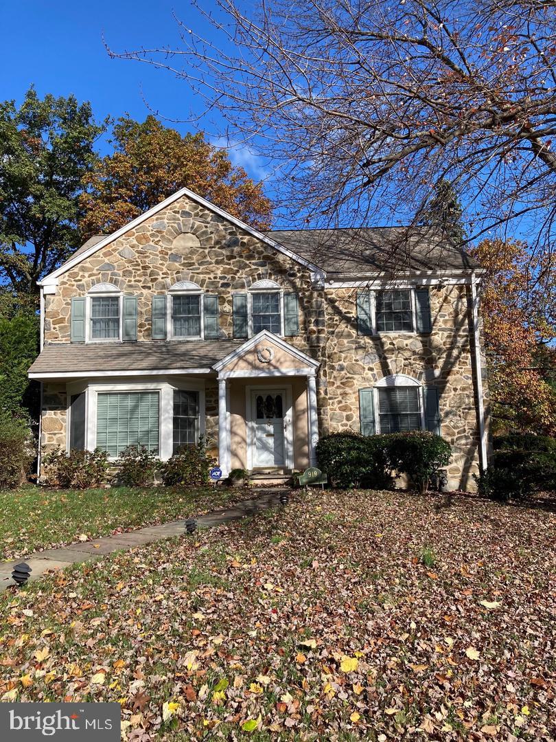 919 Remington Rd