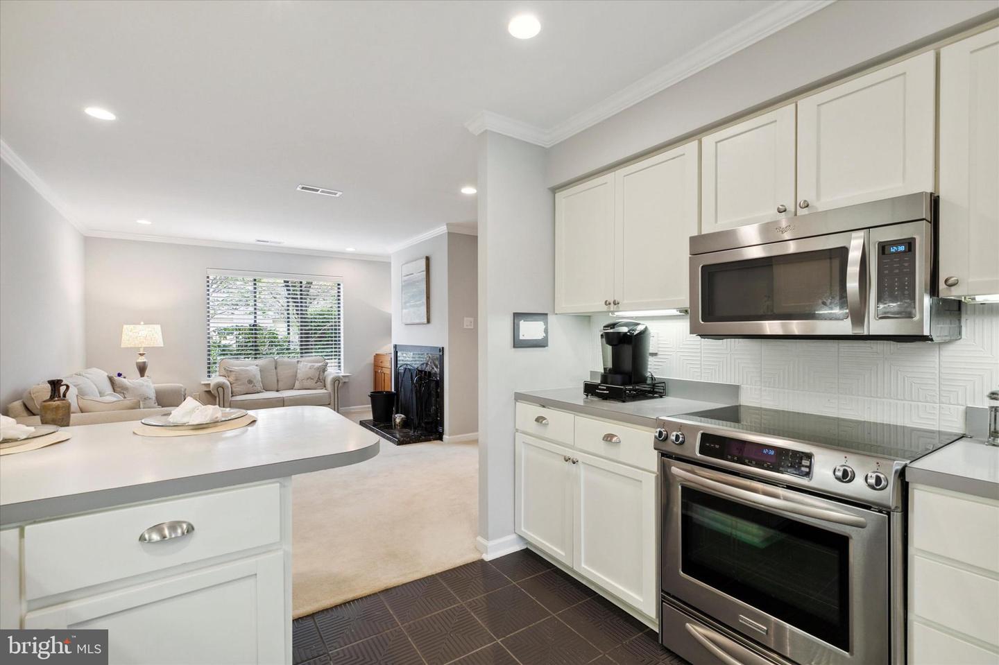 31 Highgate Ln