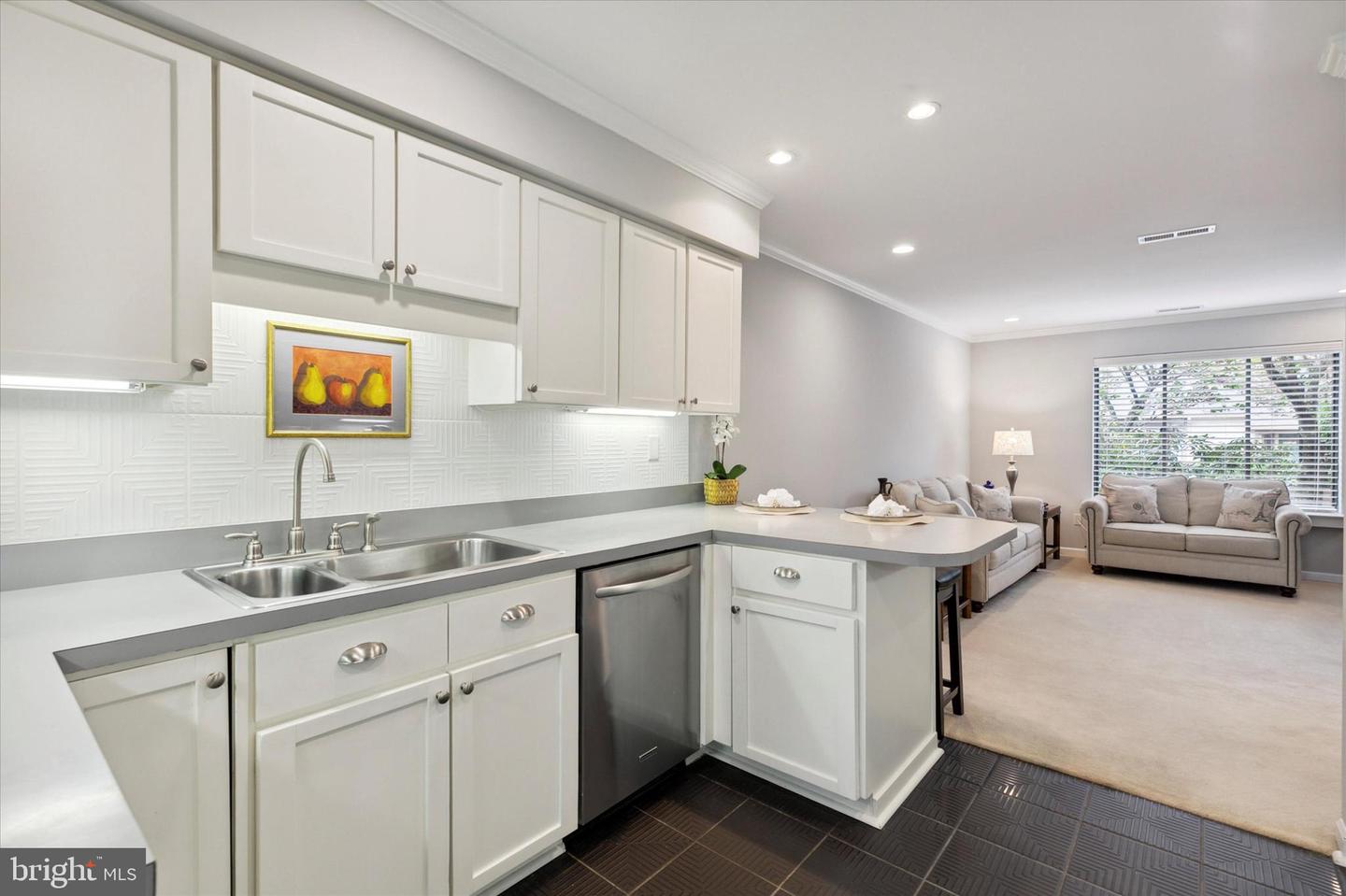 31 Highgate Ln
