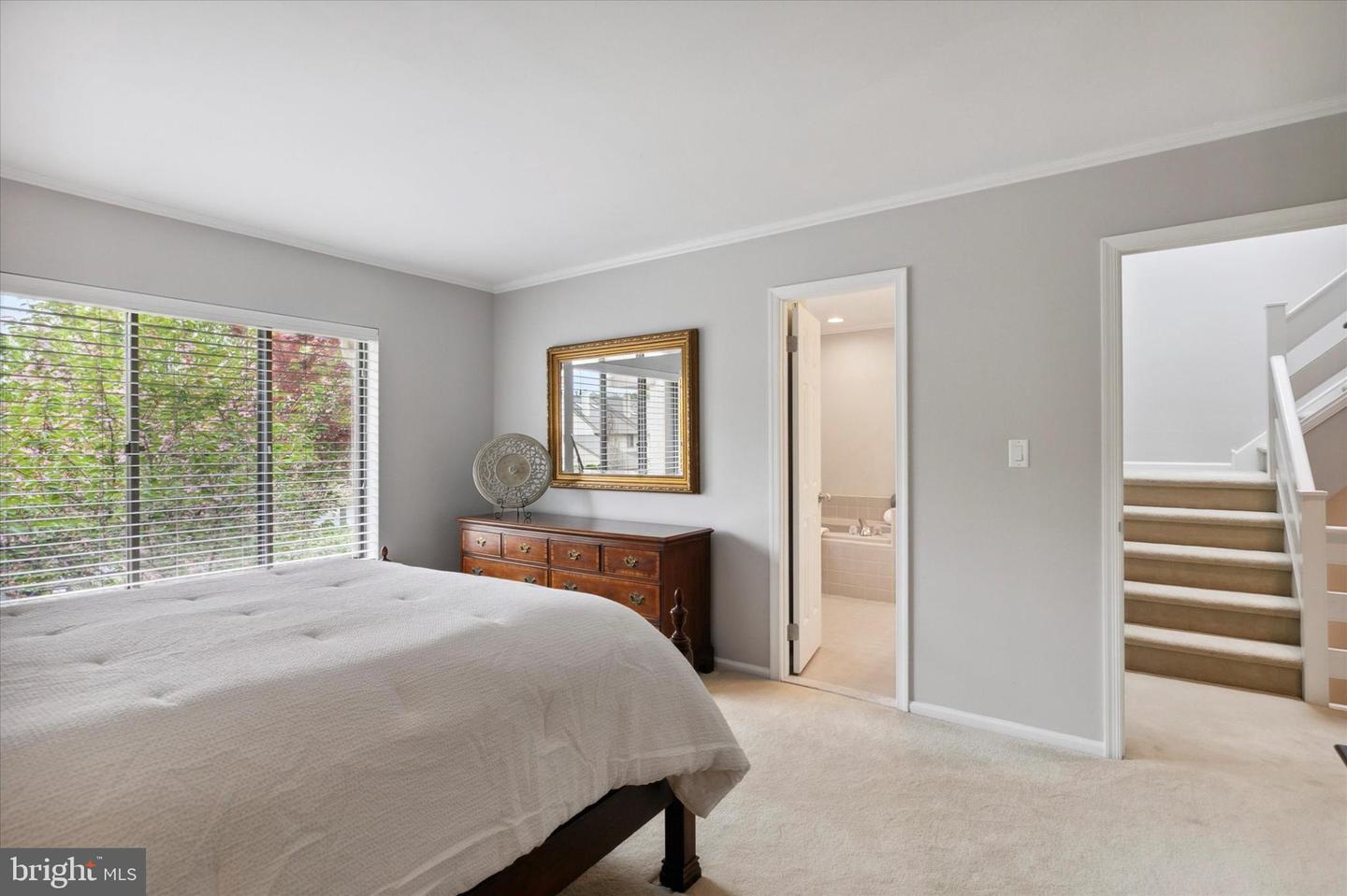 31 Highgate Ln