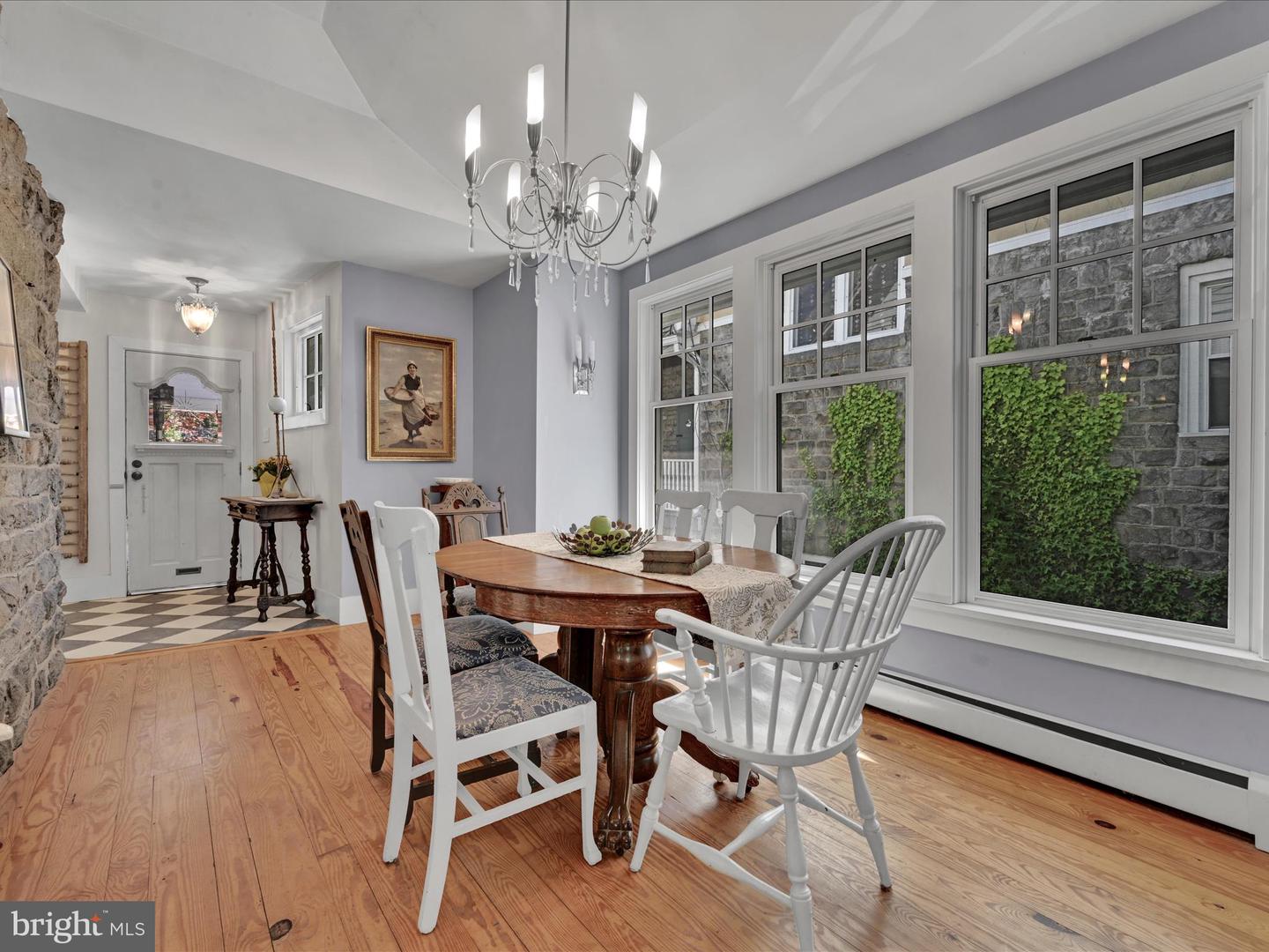 104 Hampden Ave