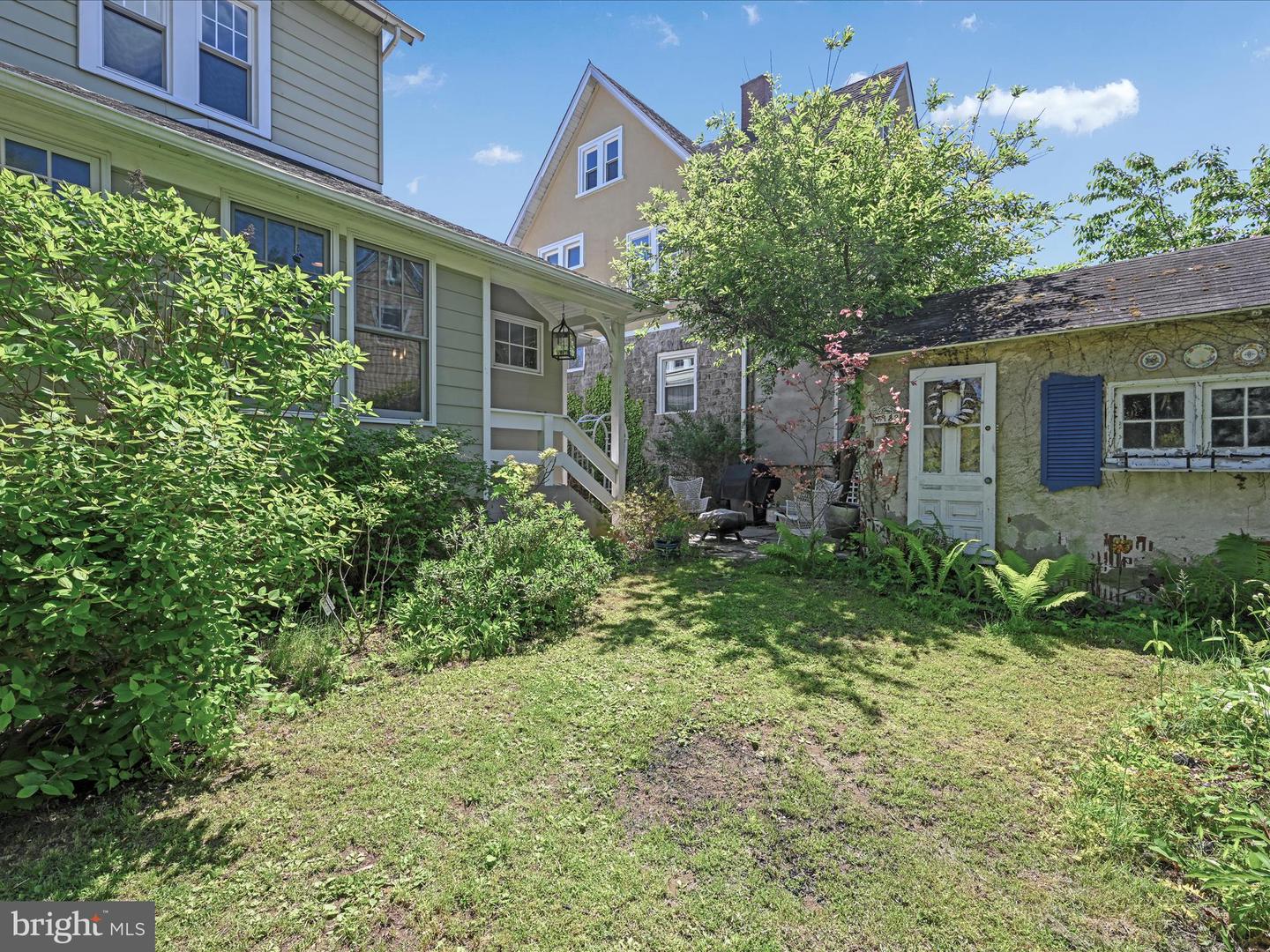 104 Hampden Ave