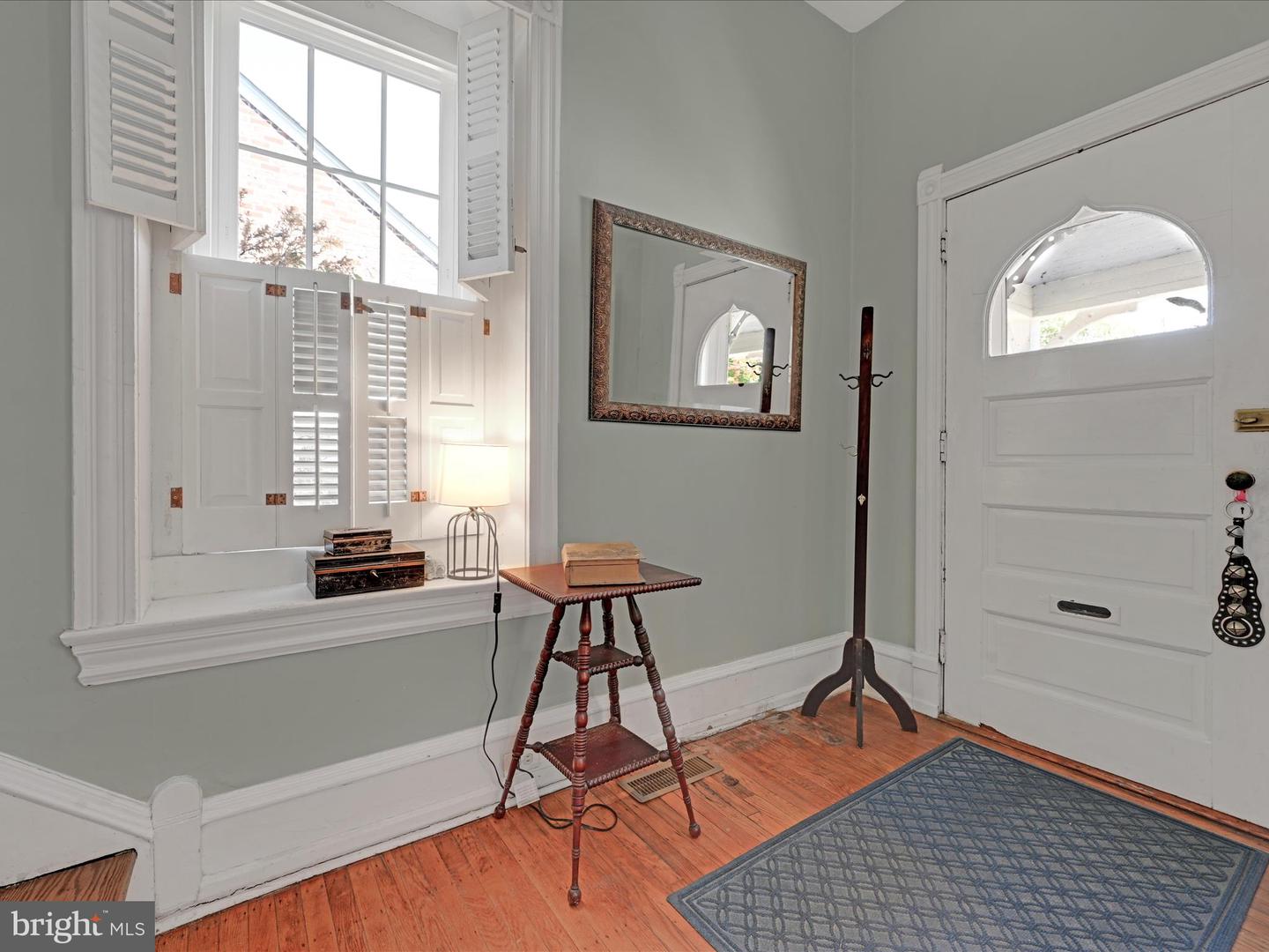 104 Hampden Ave