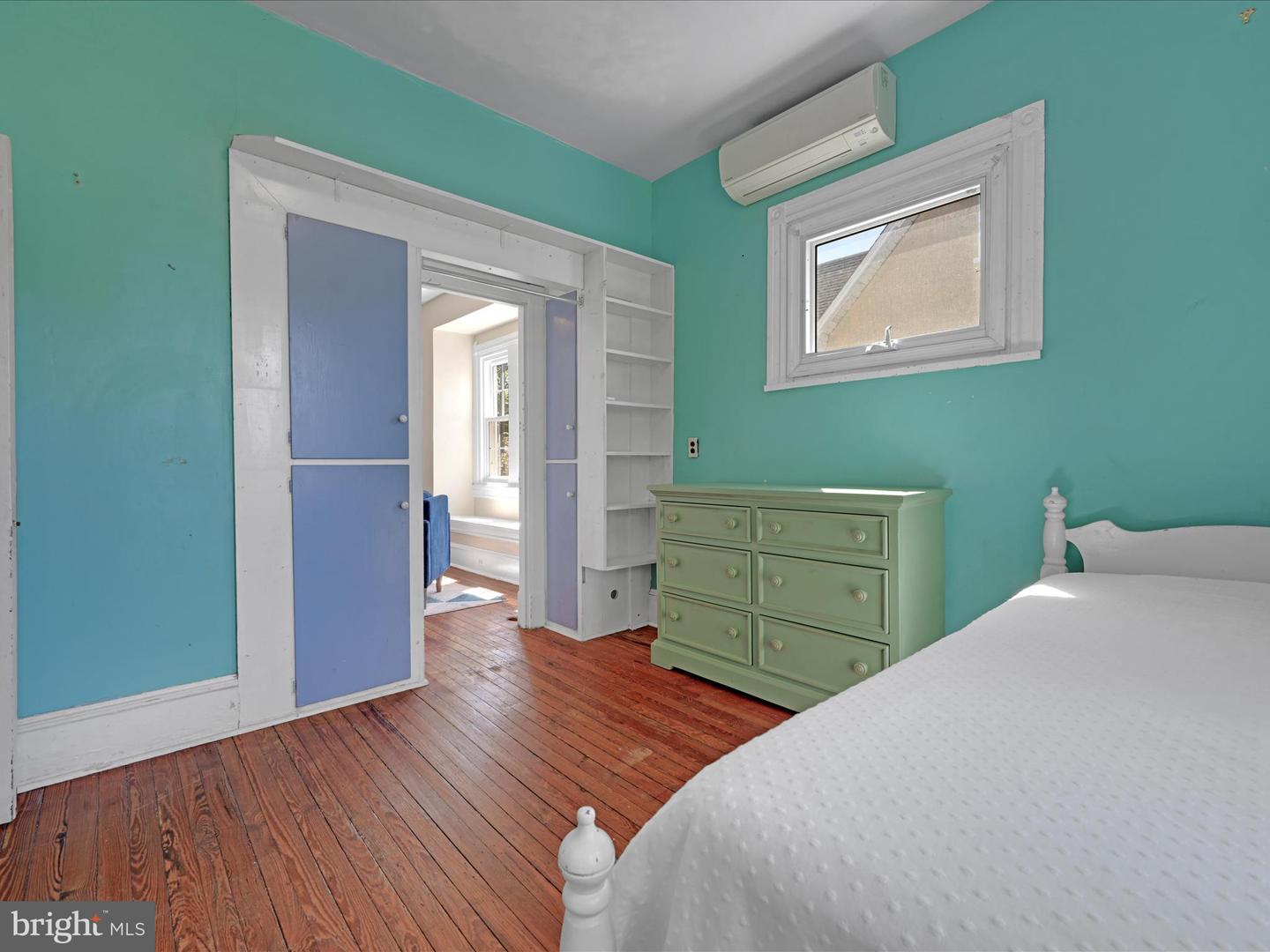 104 Hampden Ave