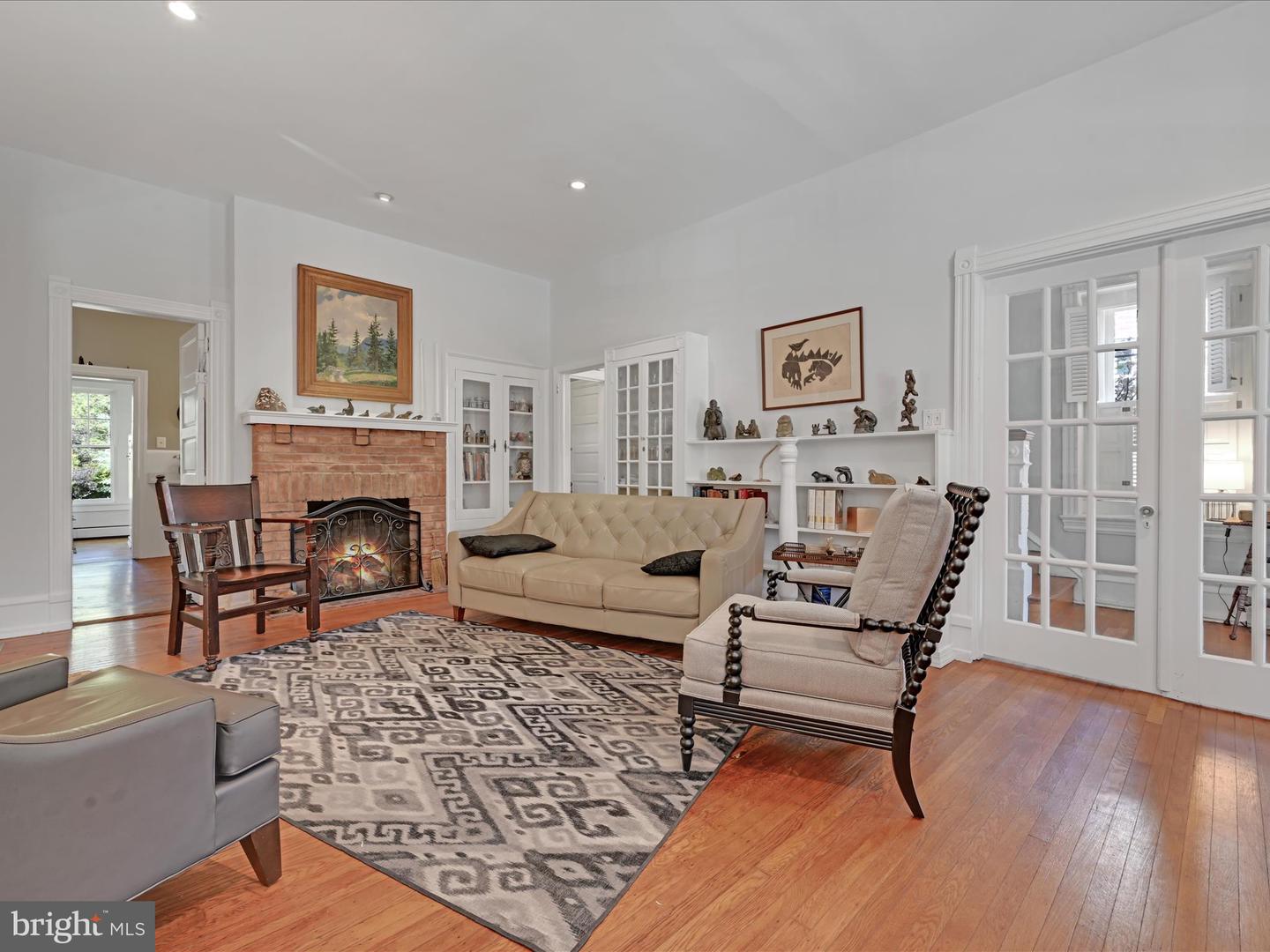 104 Hampden Ave
