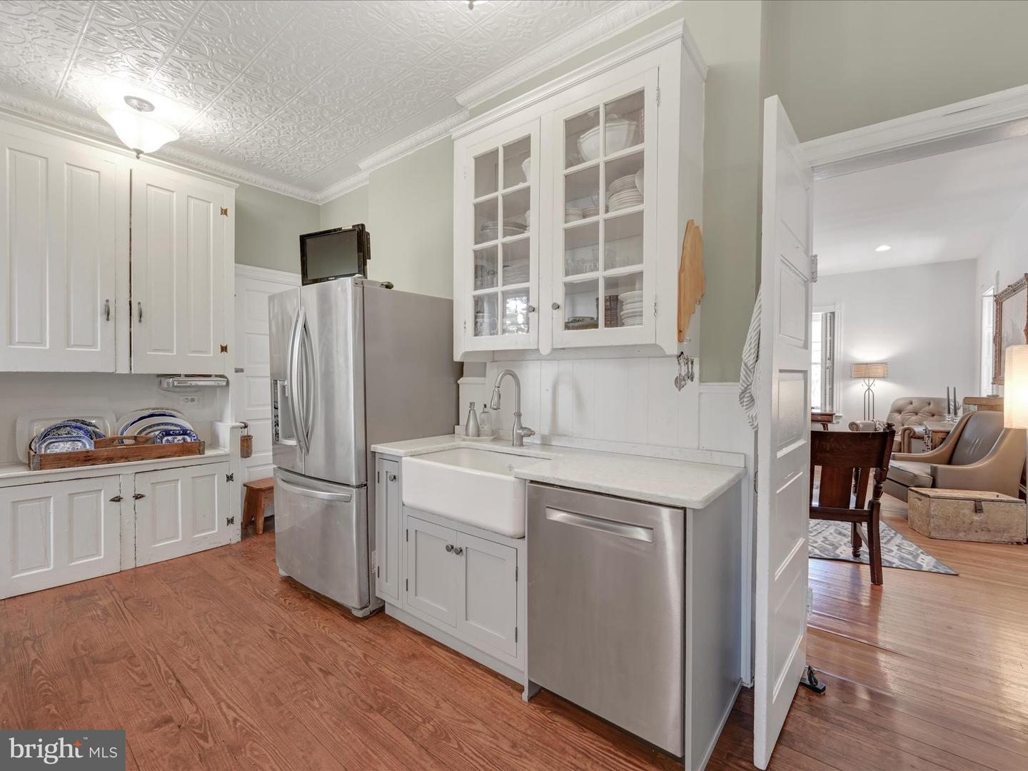 104 Hampden Ave