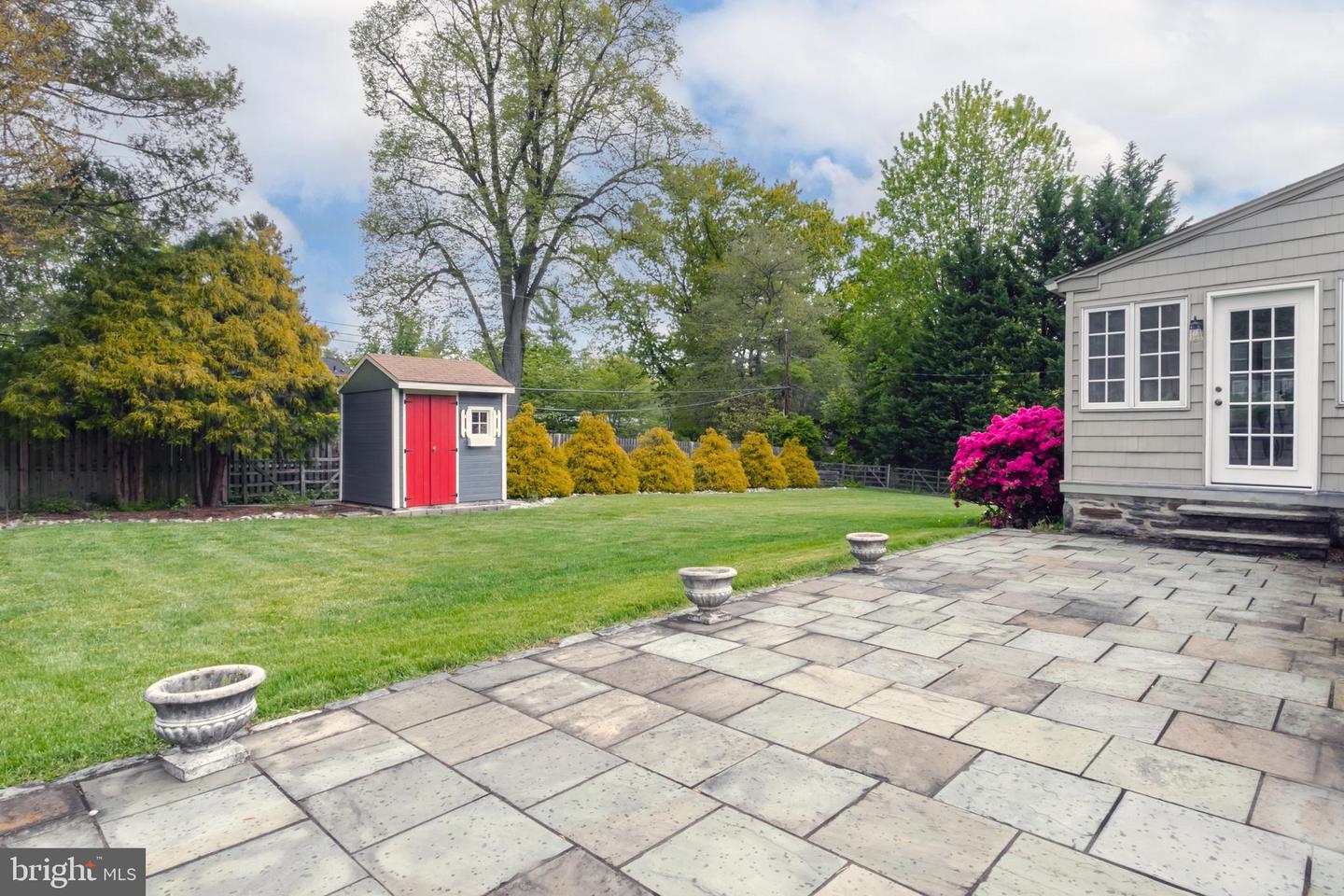 544 Moreno Rd