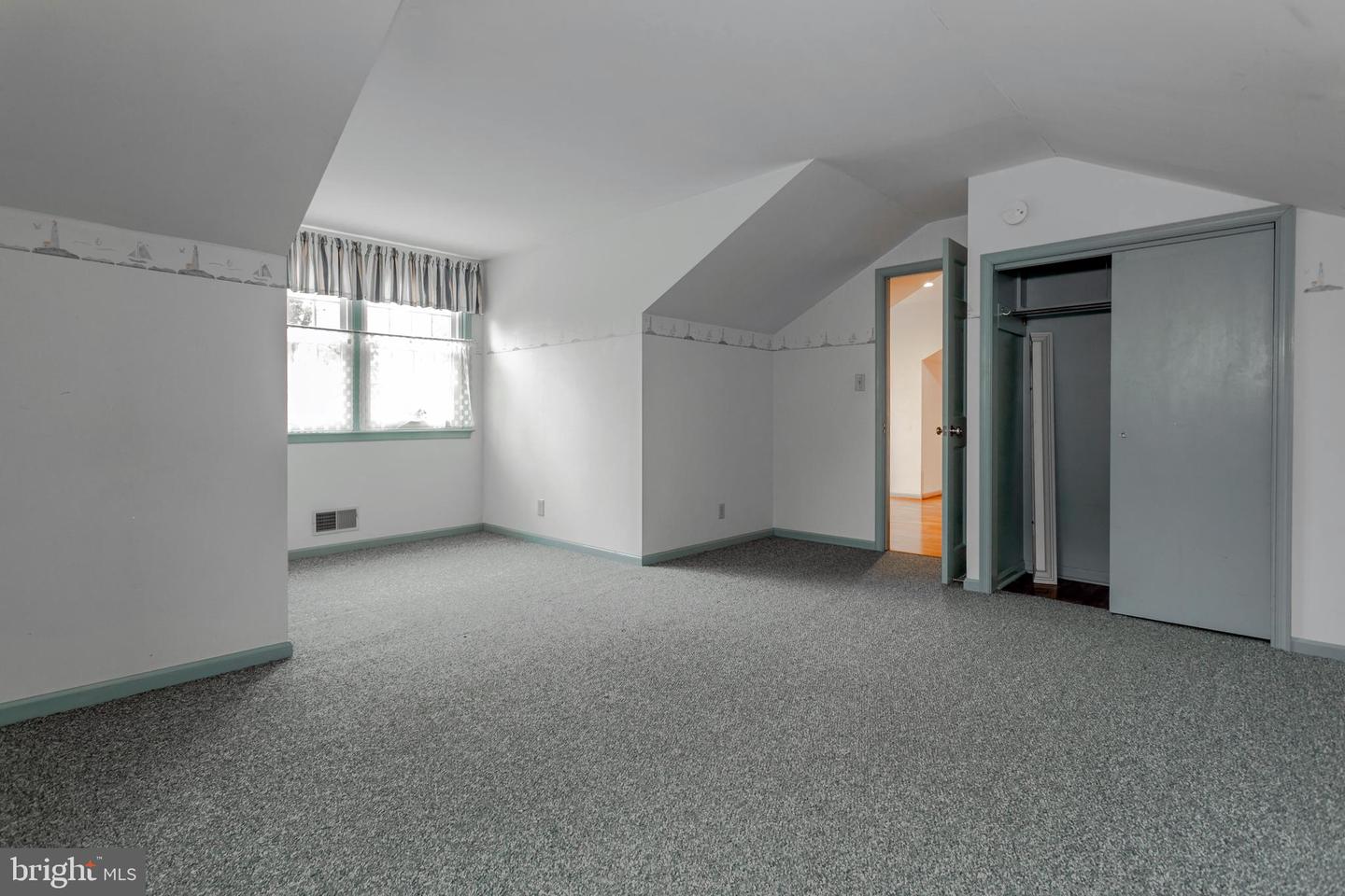 544 Moreno Rd