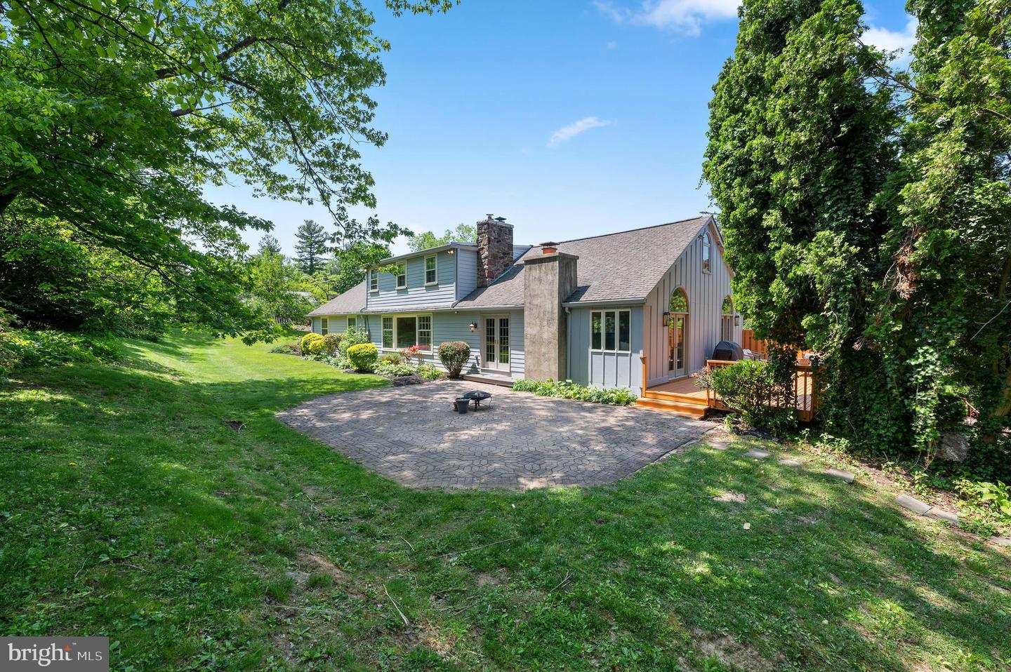 761 Mount Moro Rd