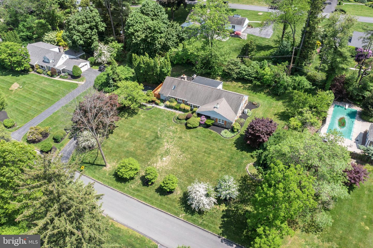 761 Mount Moro Rd