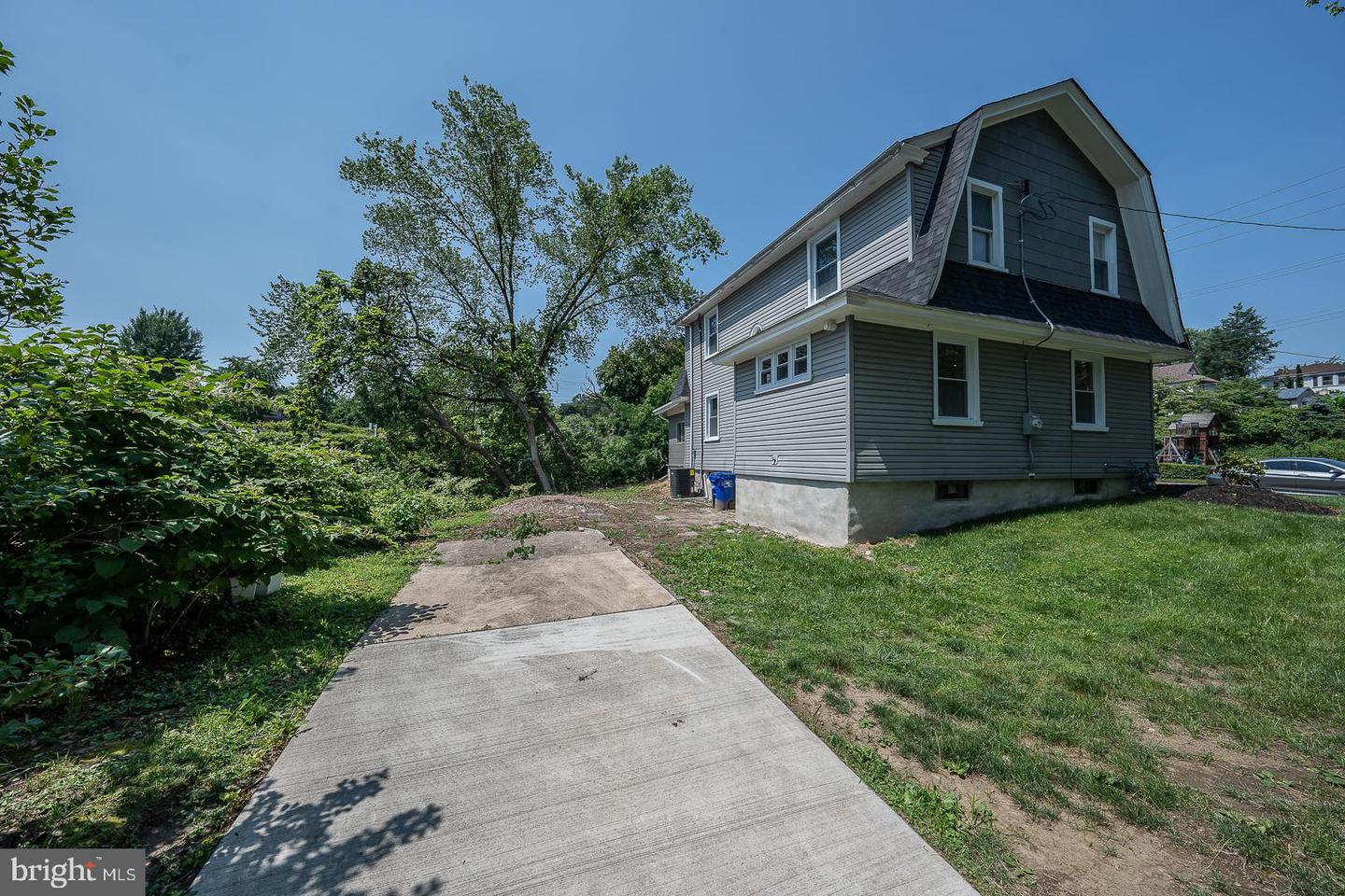 556 Shoemaker Rd