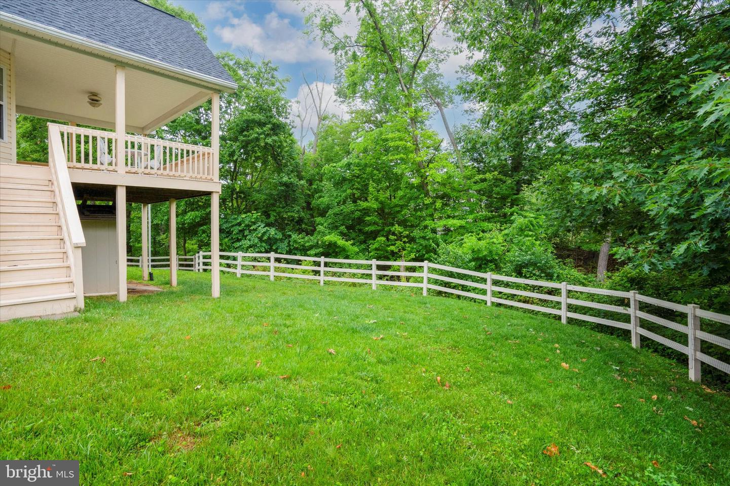 2011 Deer Ridge Dr