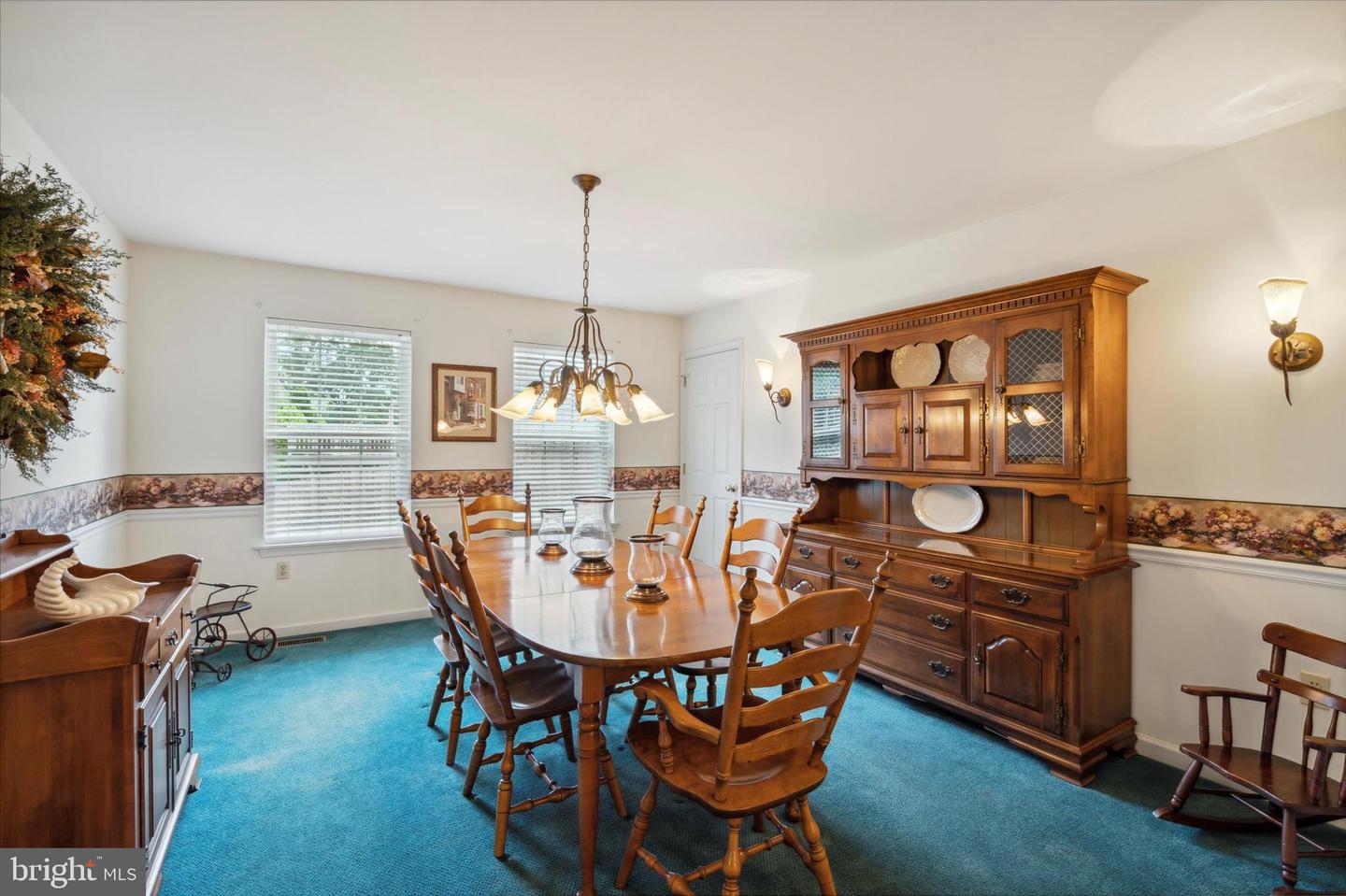 2011 Deer Ridge Dr