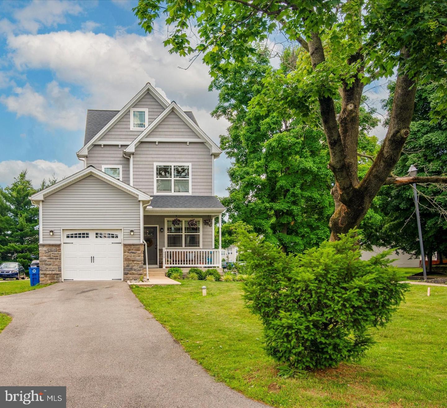 1699 Butler Pike