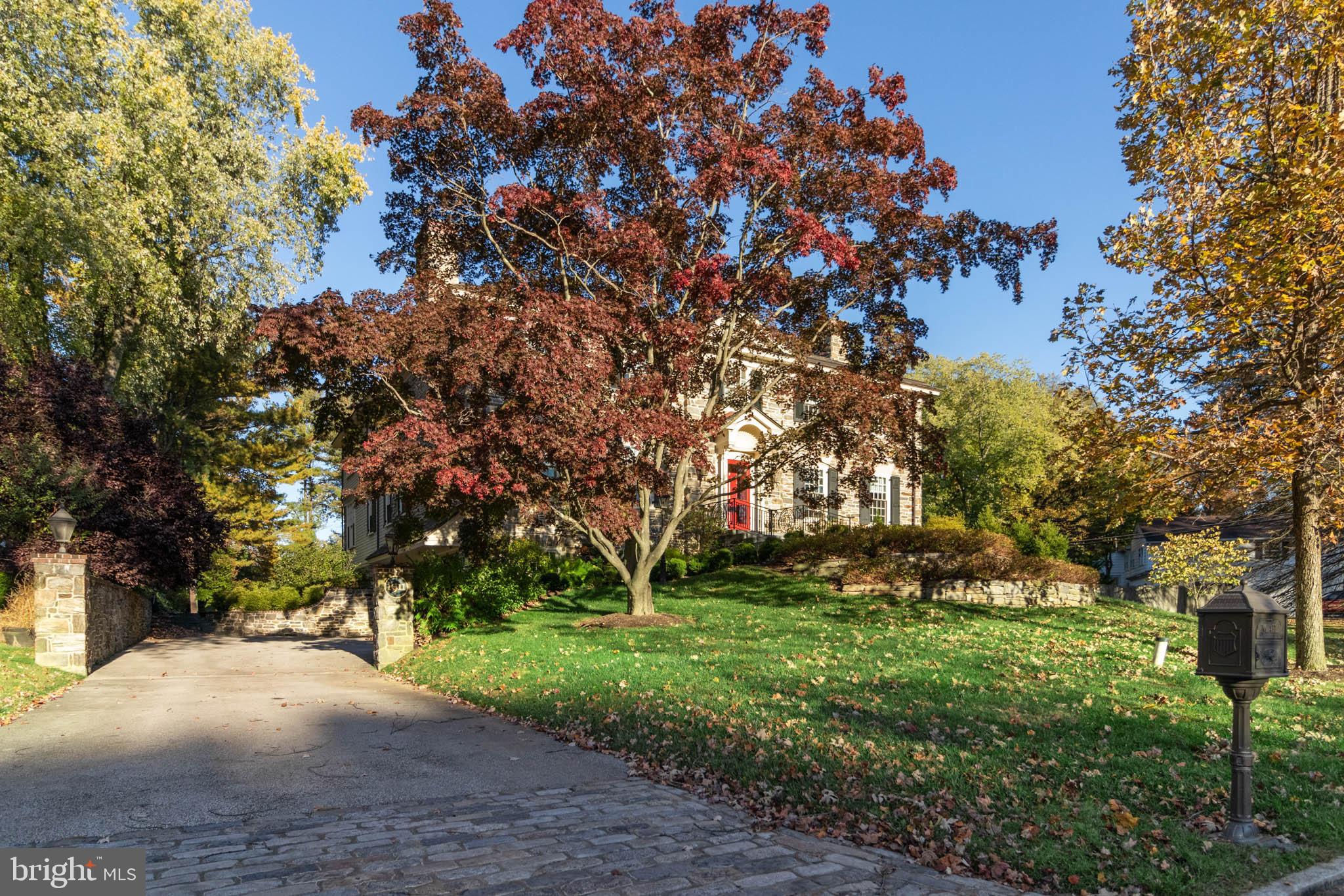 1911 Stone Ridge Ln