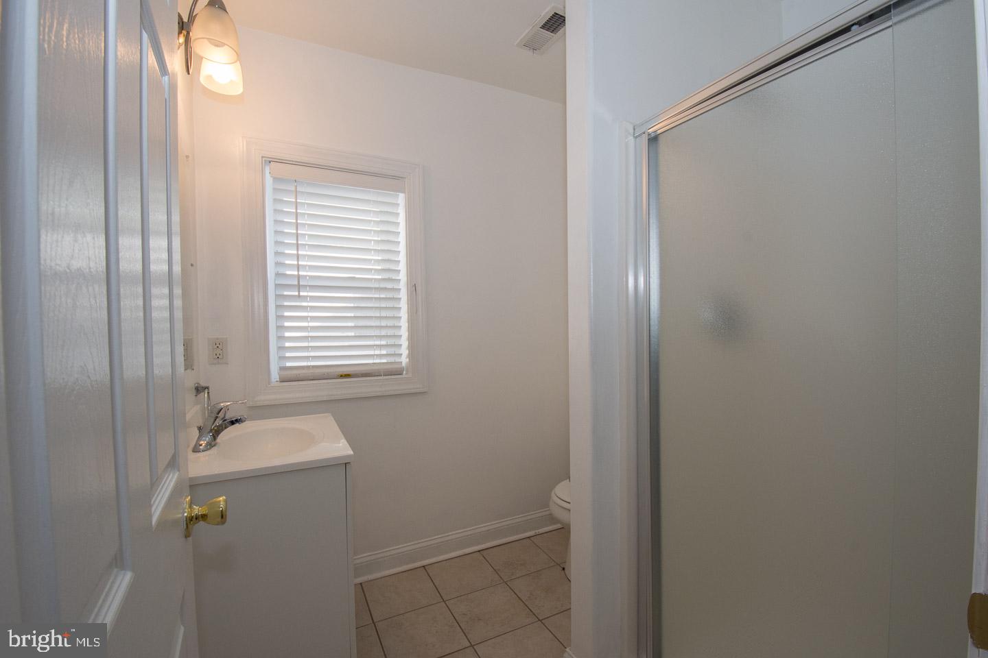836 Montgomery Ave