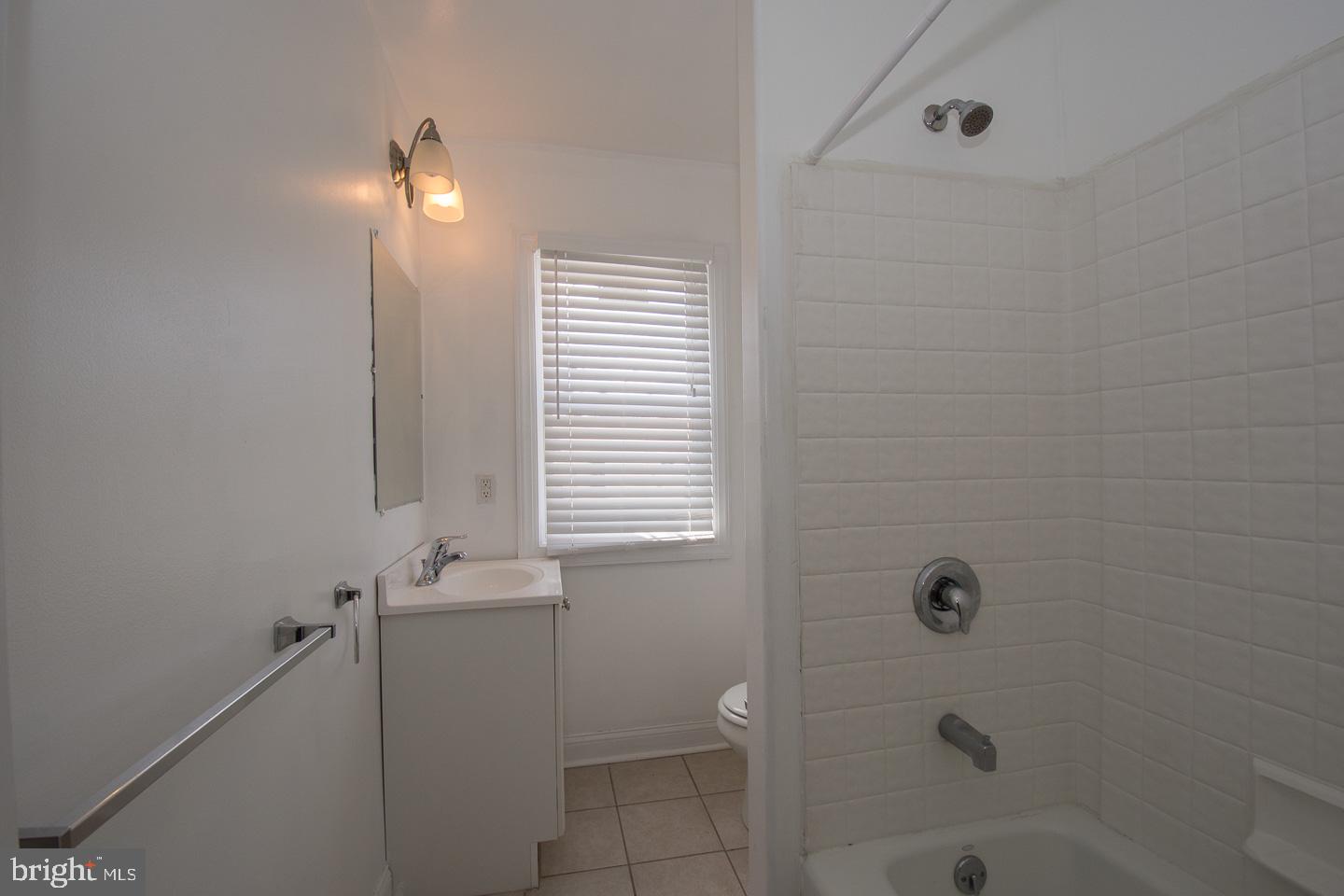 836 Montgomery Ave
