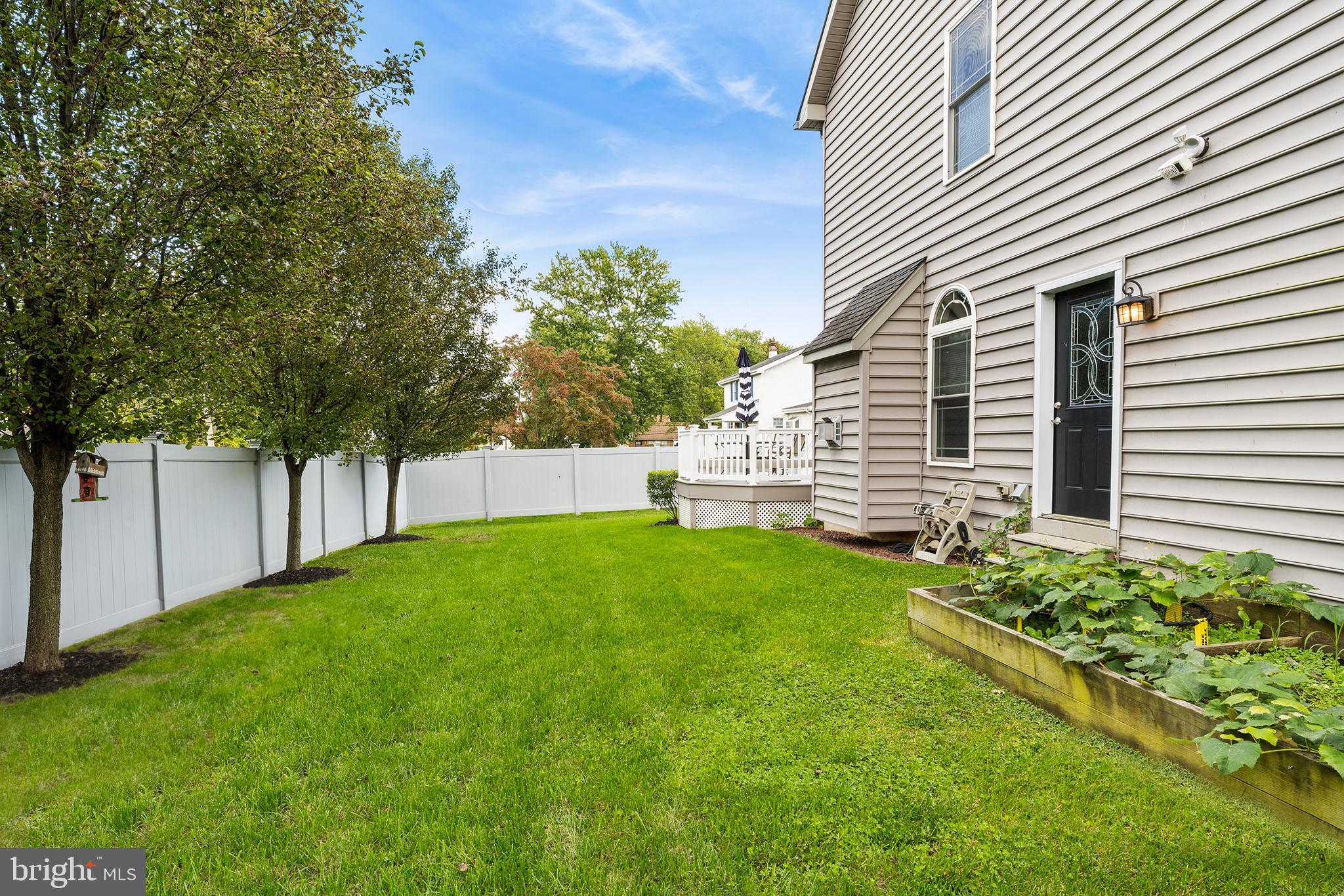 446 Hillside Rd