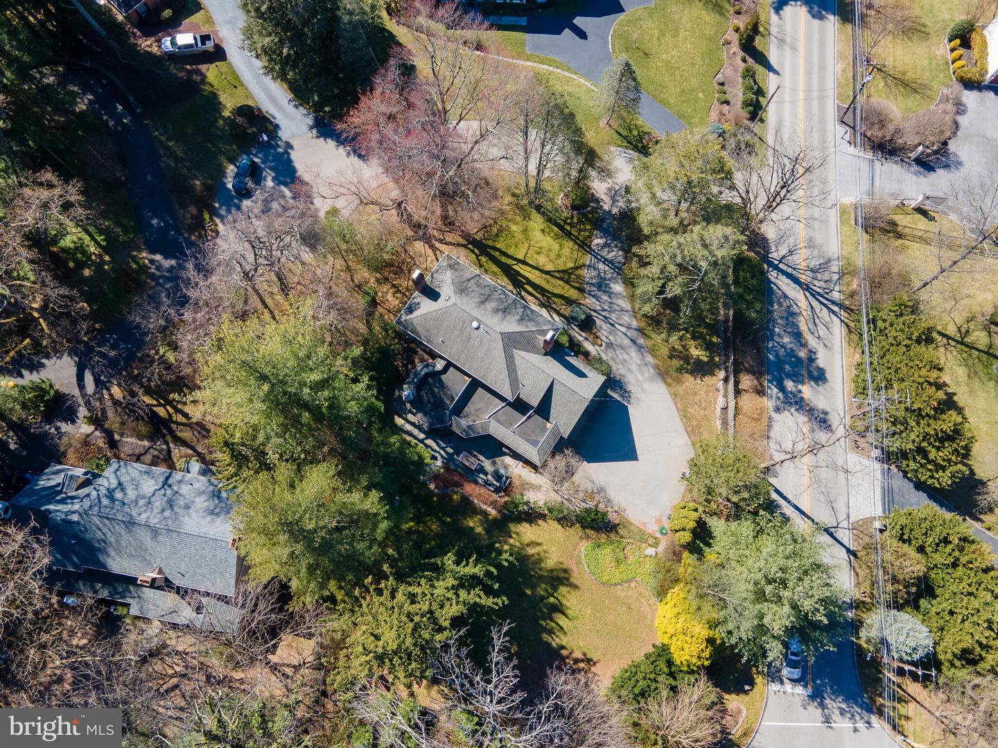 439 N Ithan Dr
