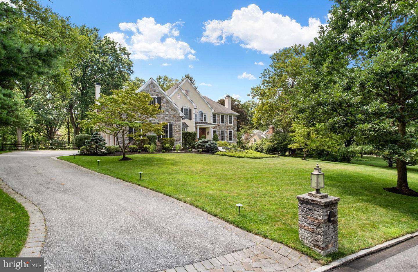 1614 Sweet Briar Rd
