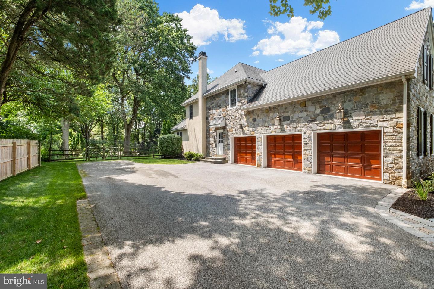 1614 Sweet Briar Rd