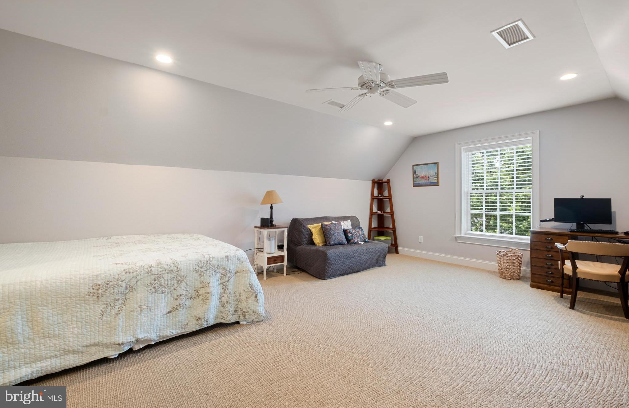 1614 Sweet Briar Rd