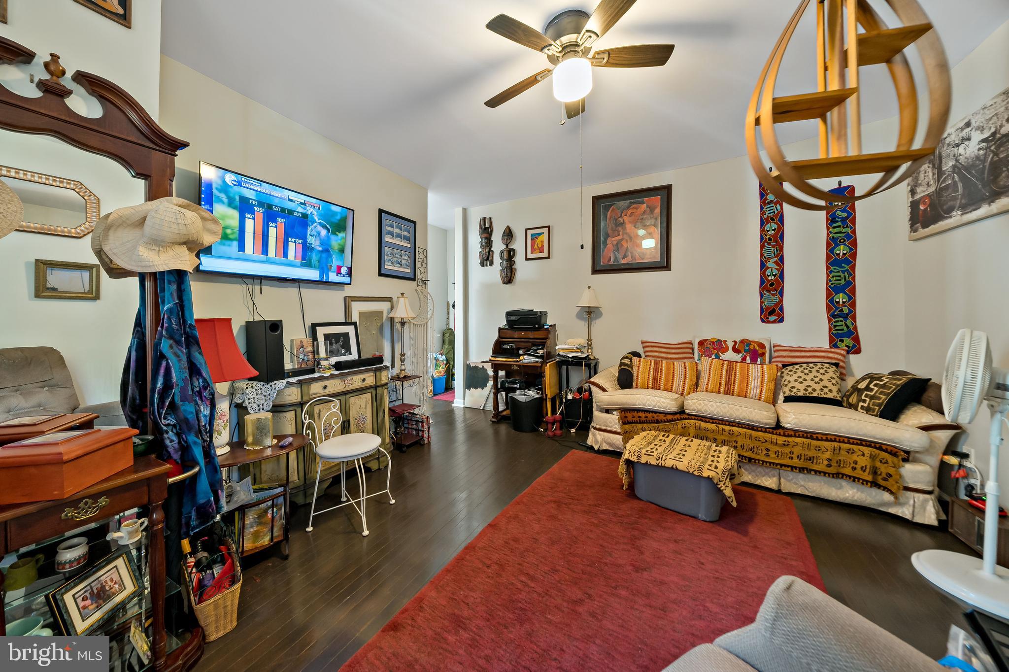 411 Valley Rd