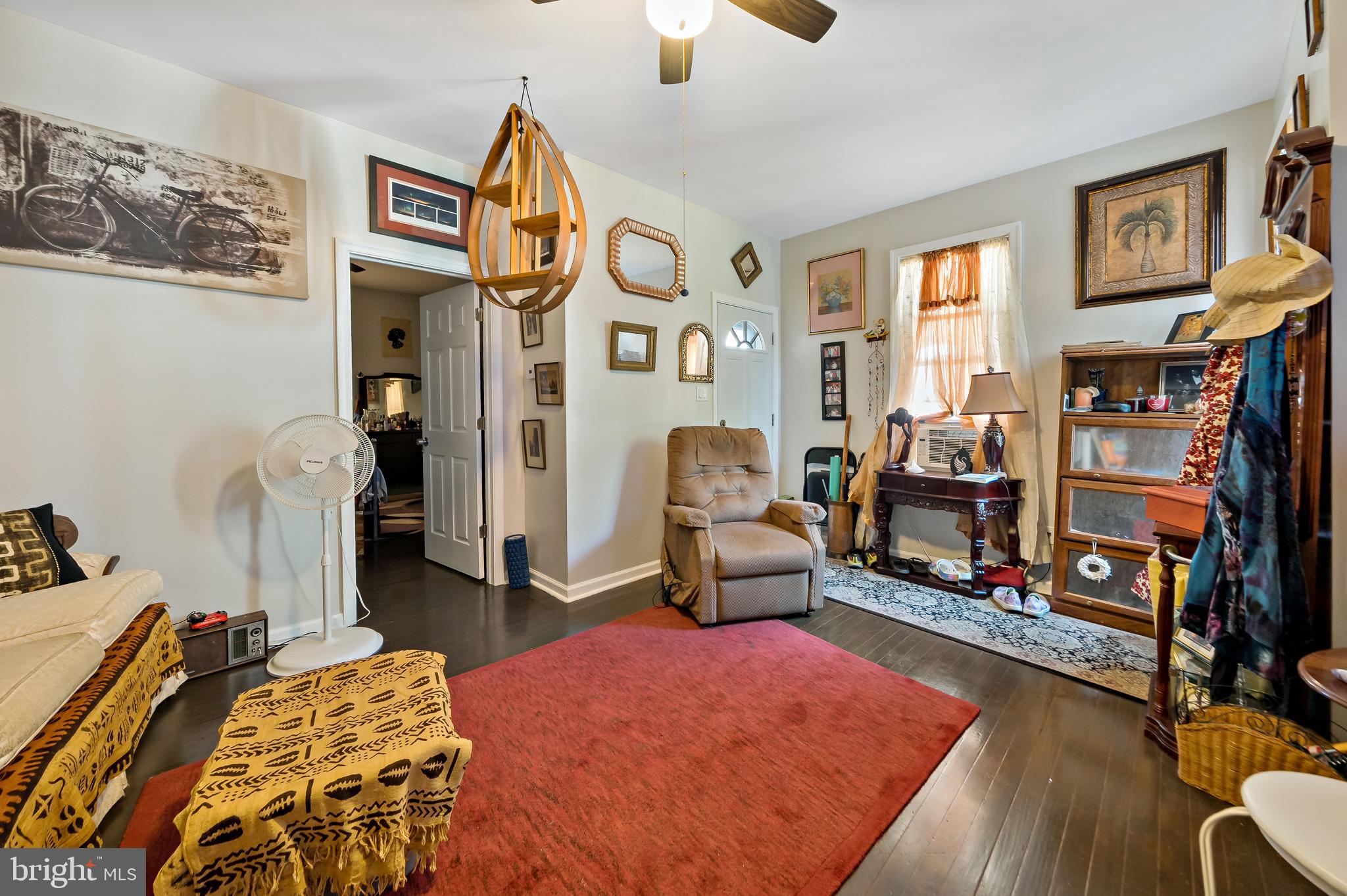 411 Valley Rd