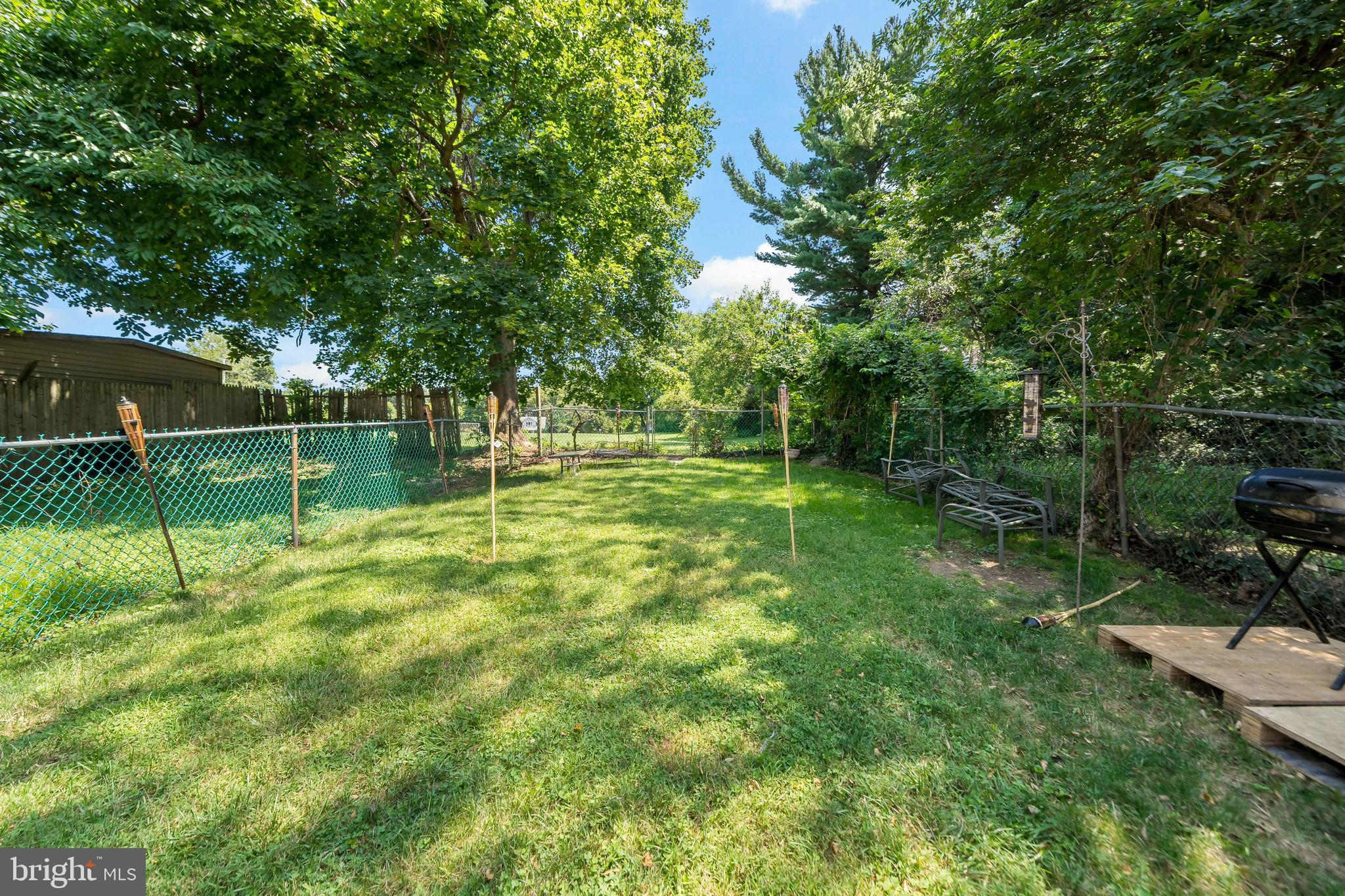 411 Valley Rd