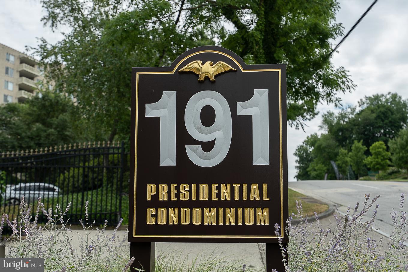 191 Presidential Blvd #R-724