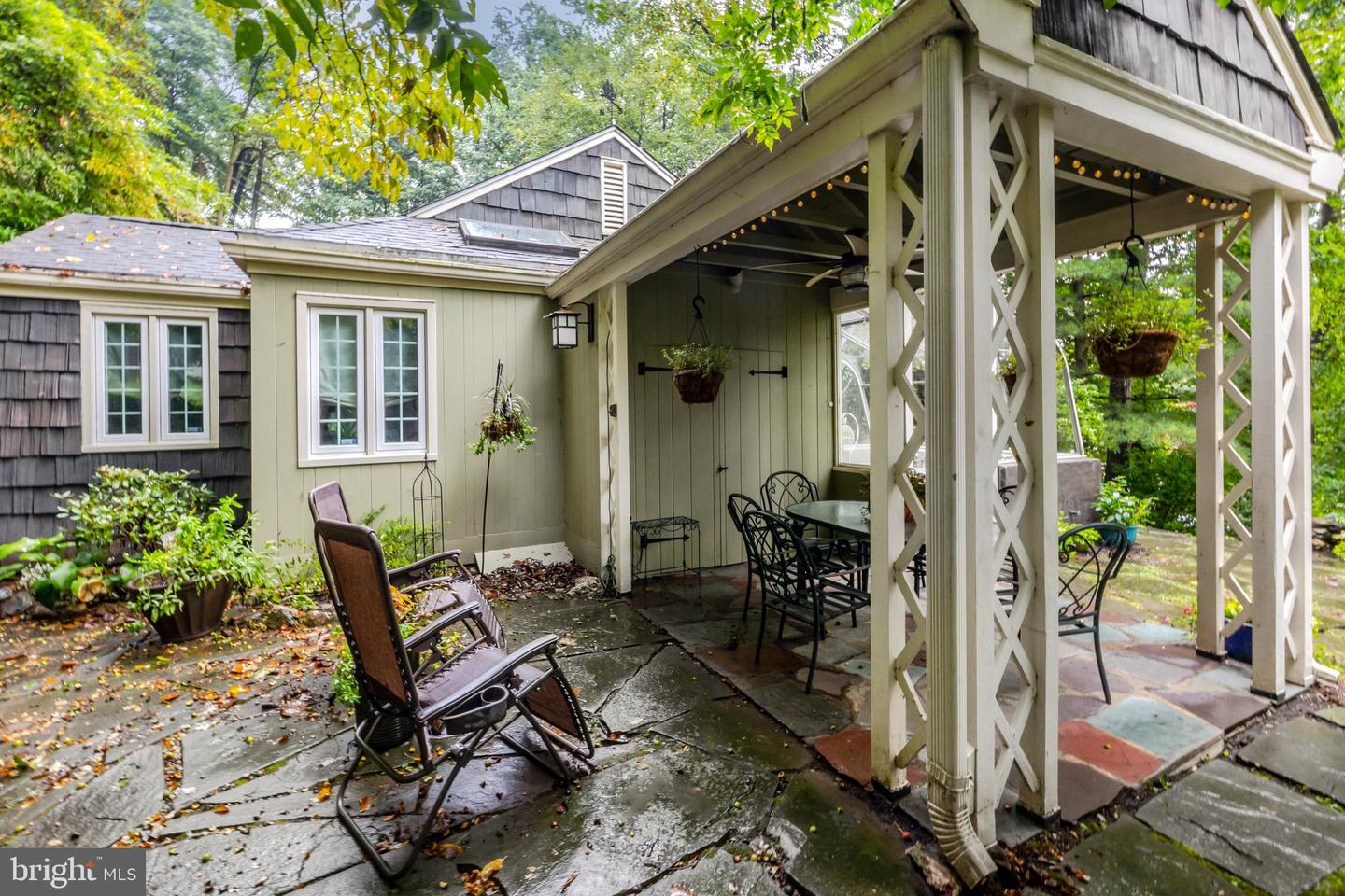 176 Gypsy Ln